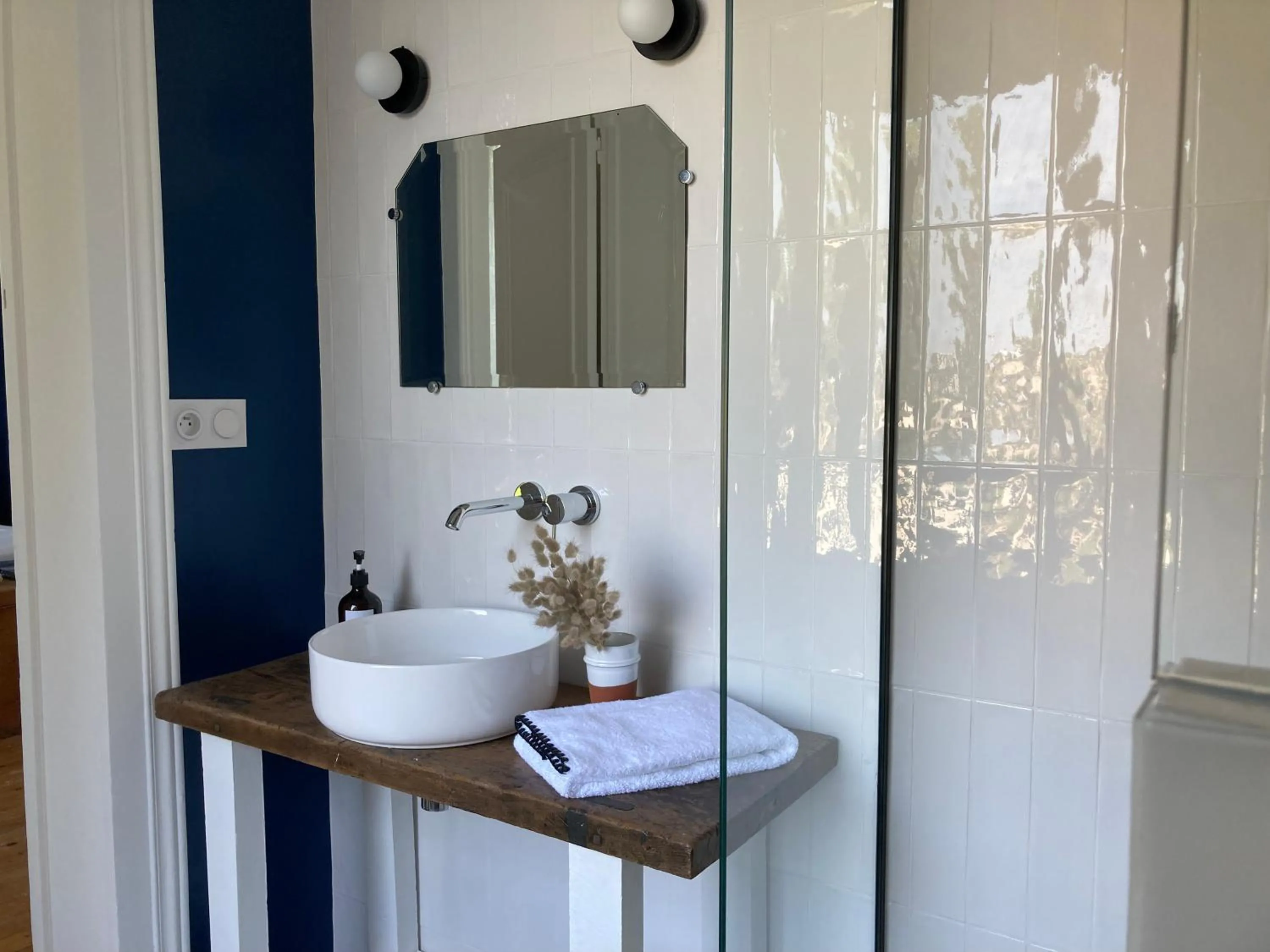 Bathroom in Chambres d'hôtes - La Maison 19