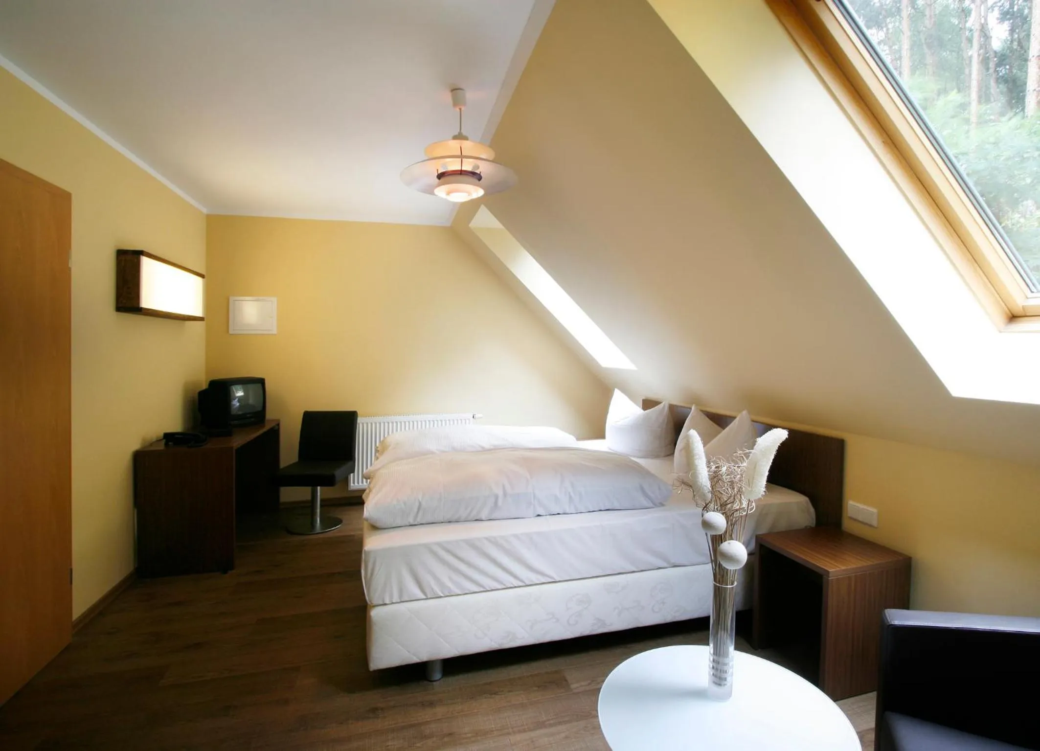 Bedroom, Bed in Springbach-Mühle Belzig