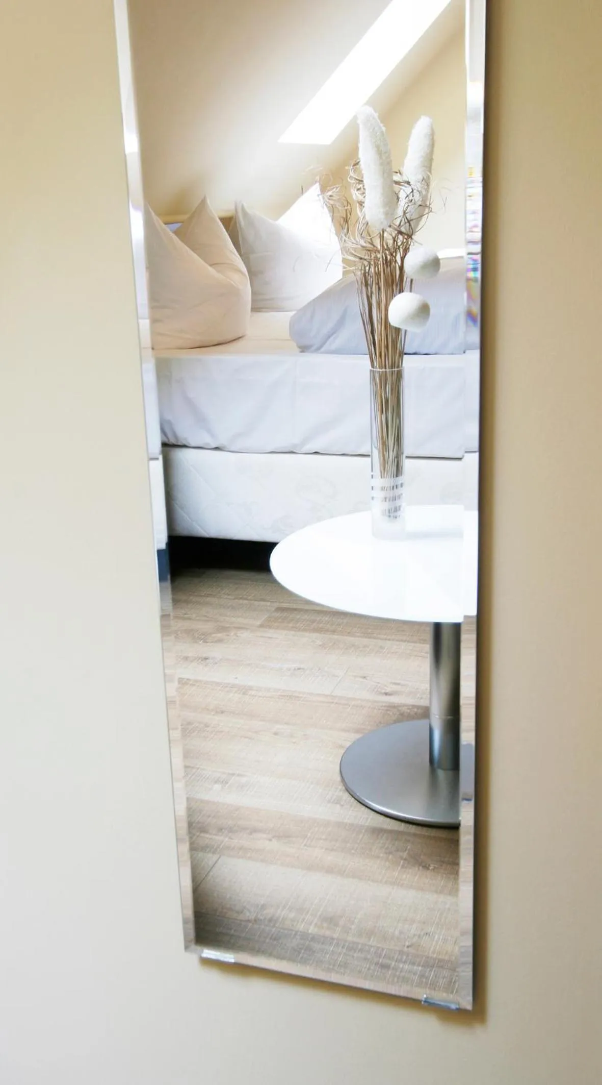 Decorative detail, Bed in Springbach-Mühle Belzig