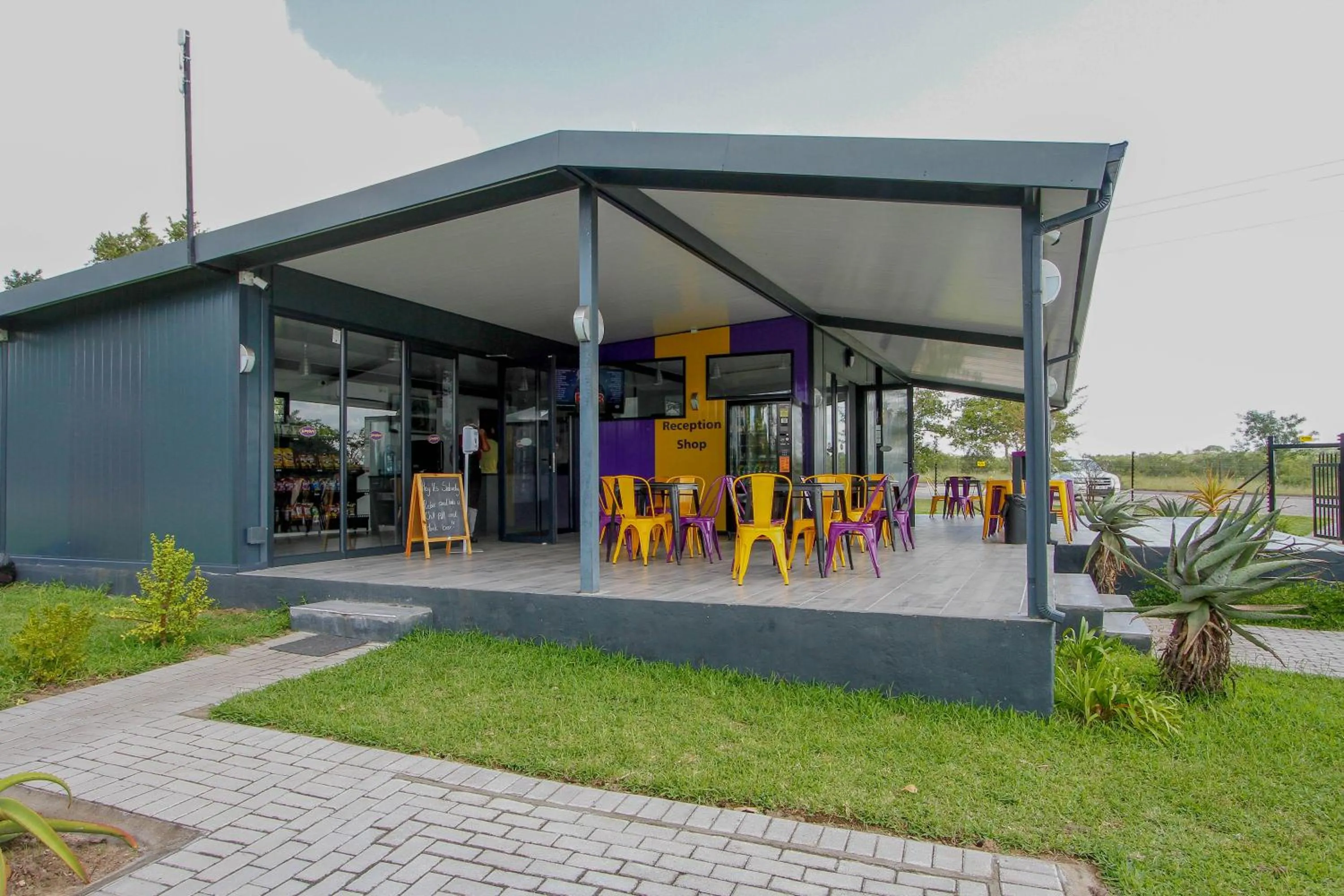 Supermarket/grocery shop in SleepOver Orpen Gate