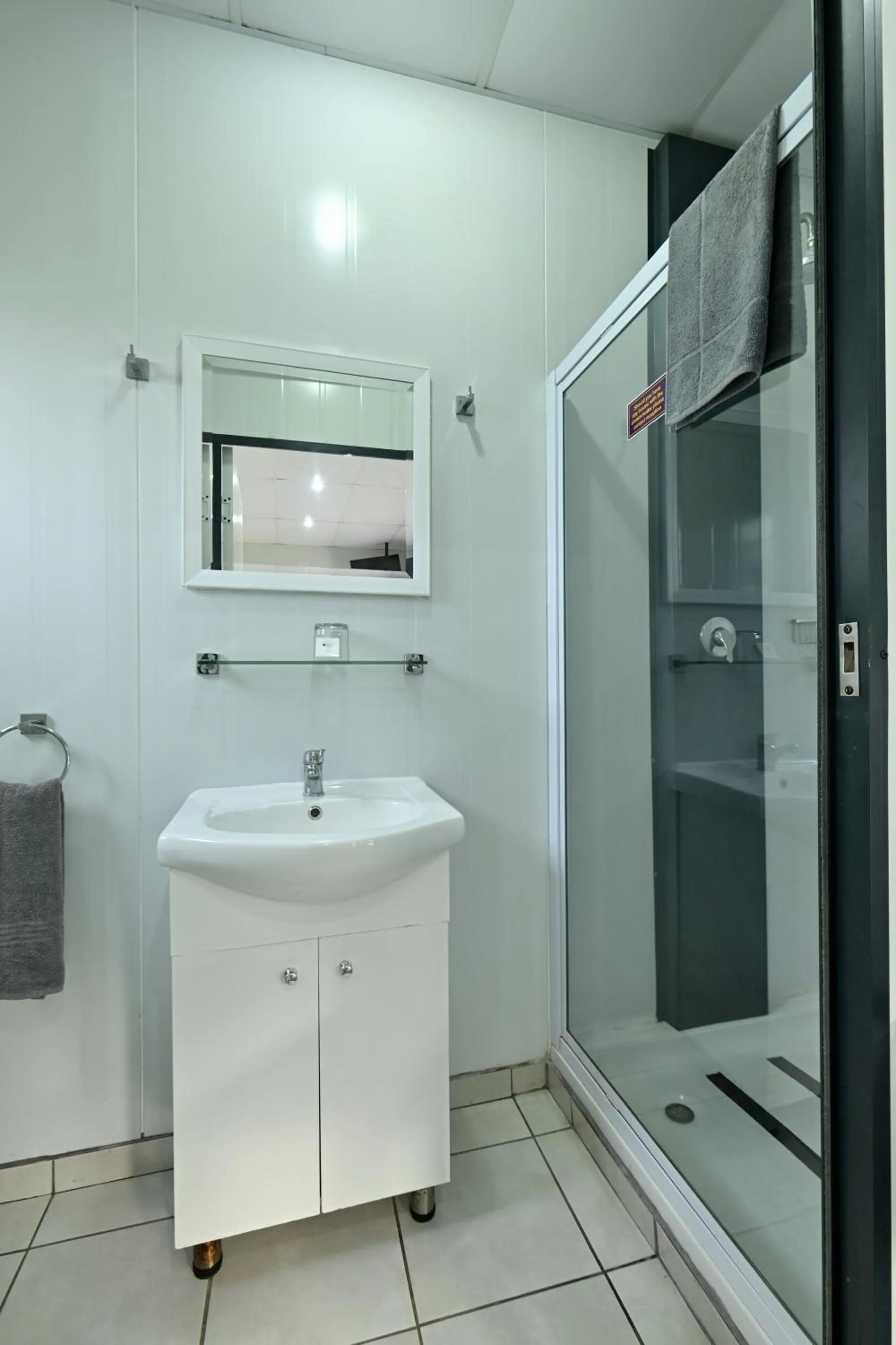 Bathroom in SleepOver Orpen Gate