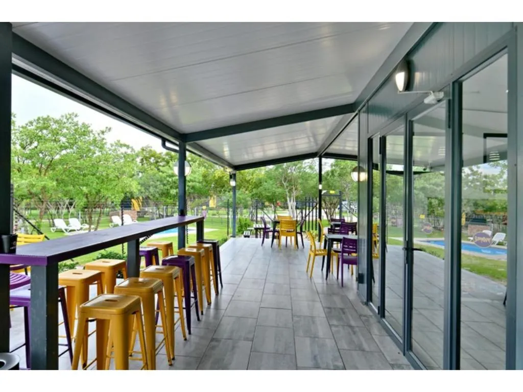 Restaurant/places to eat in SleepOver Orpen Gate