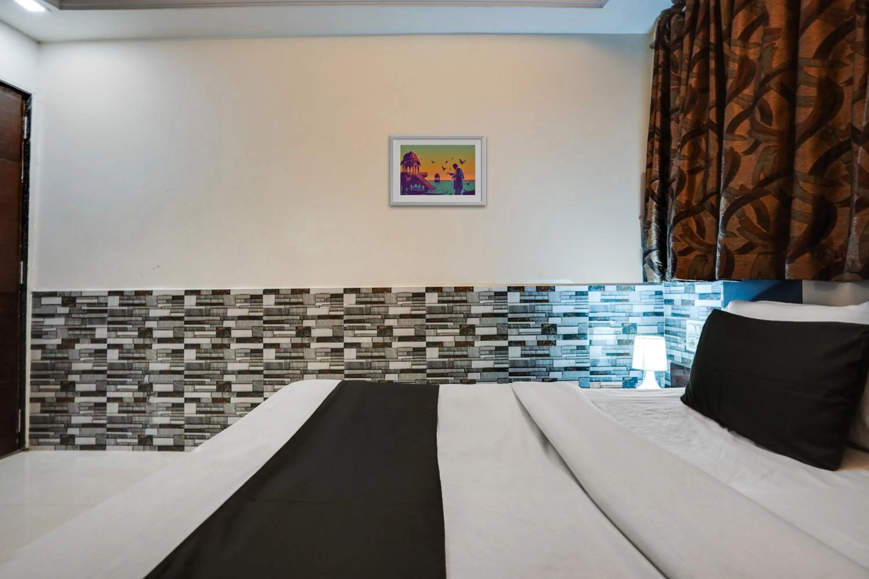 Bedroom, Bed in Hotel O Kanchan Palace