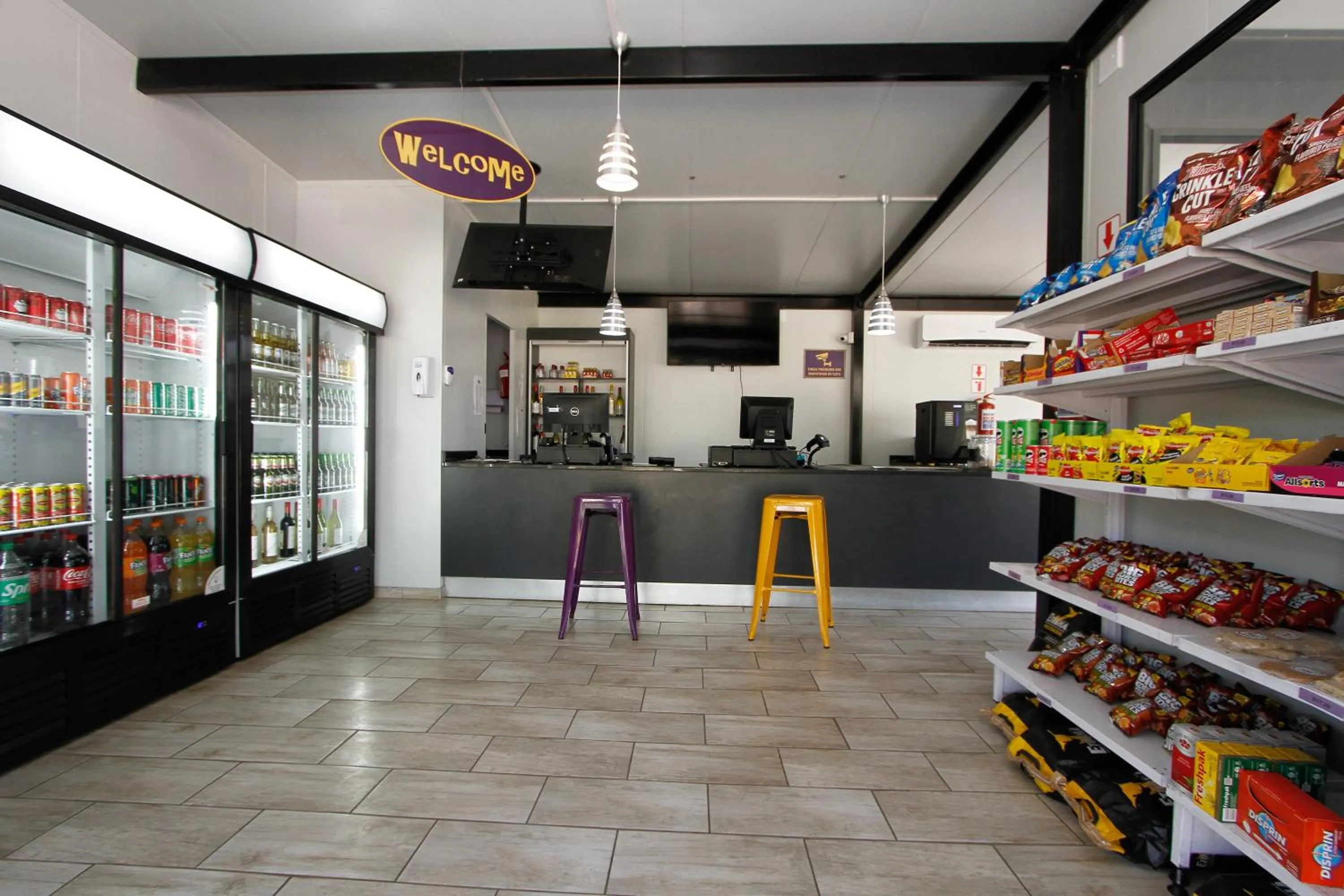 Supermarket/grocery shop in SleepOver Beitbridge