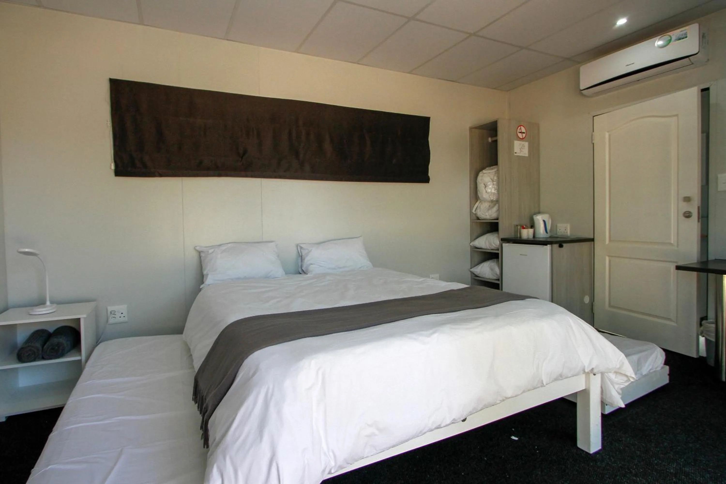 Bed in SleepOver Beitbridge