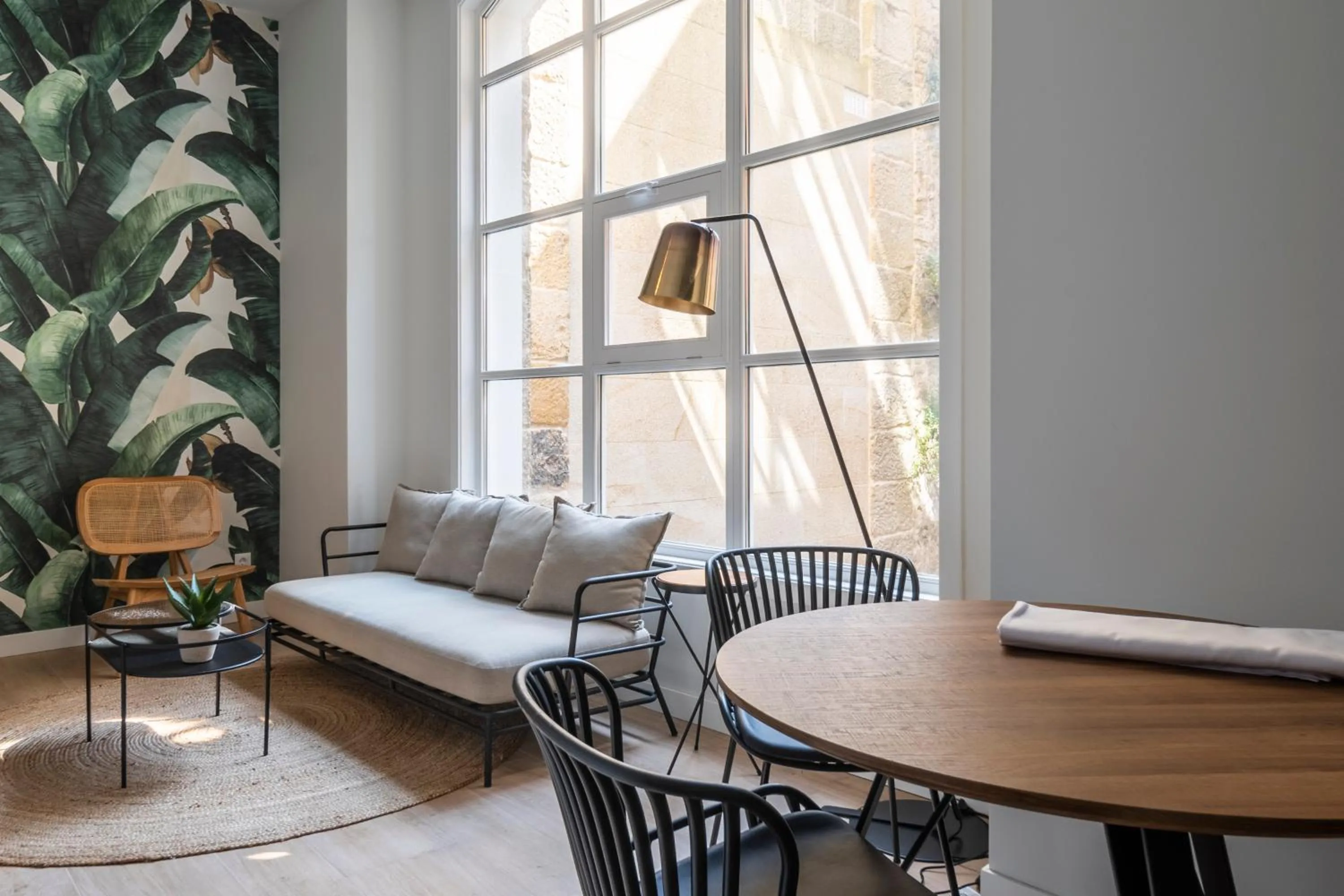 Living room in Bow Homes by Como en Casa