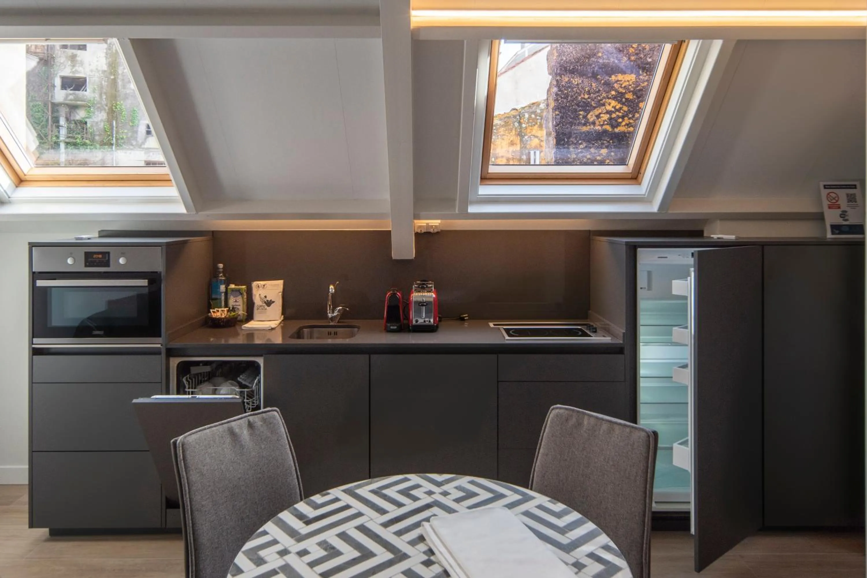 Coffee/tea facilities in Bow Homes by Como en Casa