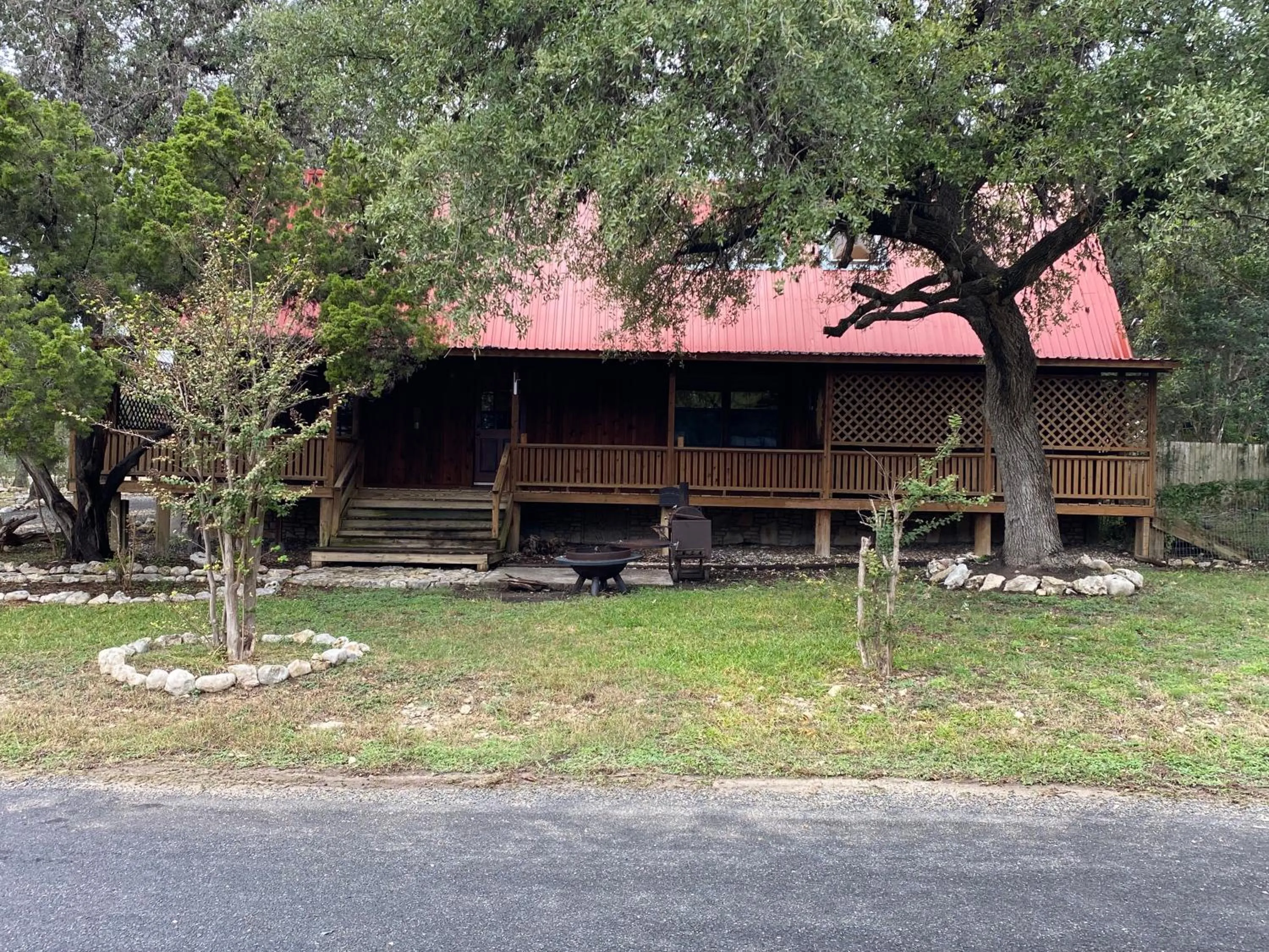 Property building in The Springs Retreat
