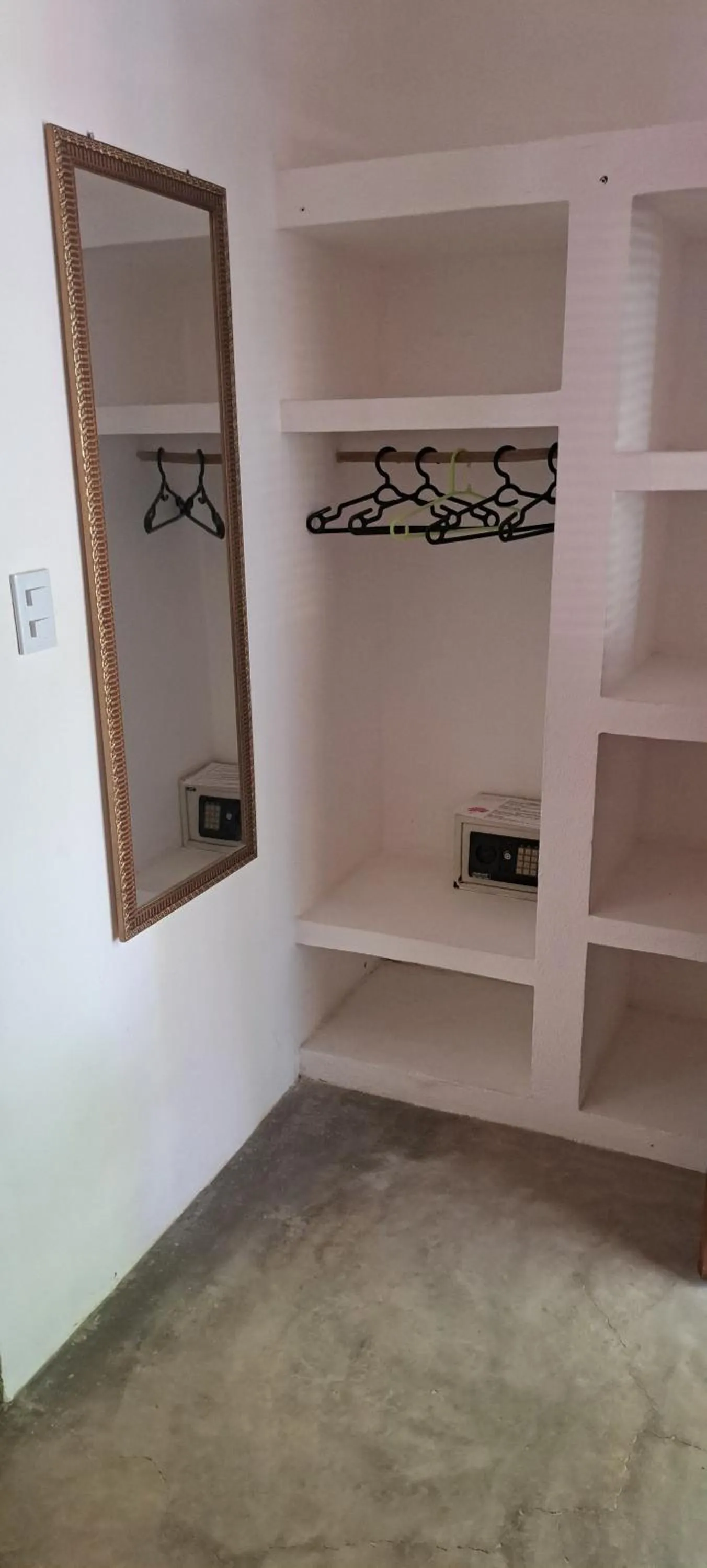 safe in Pousada Lotus