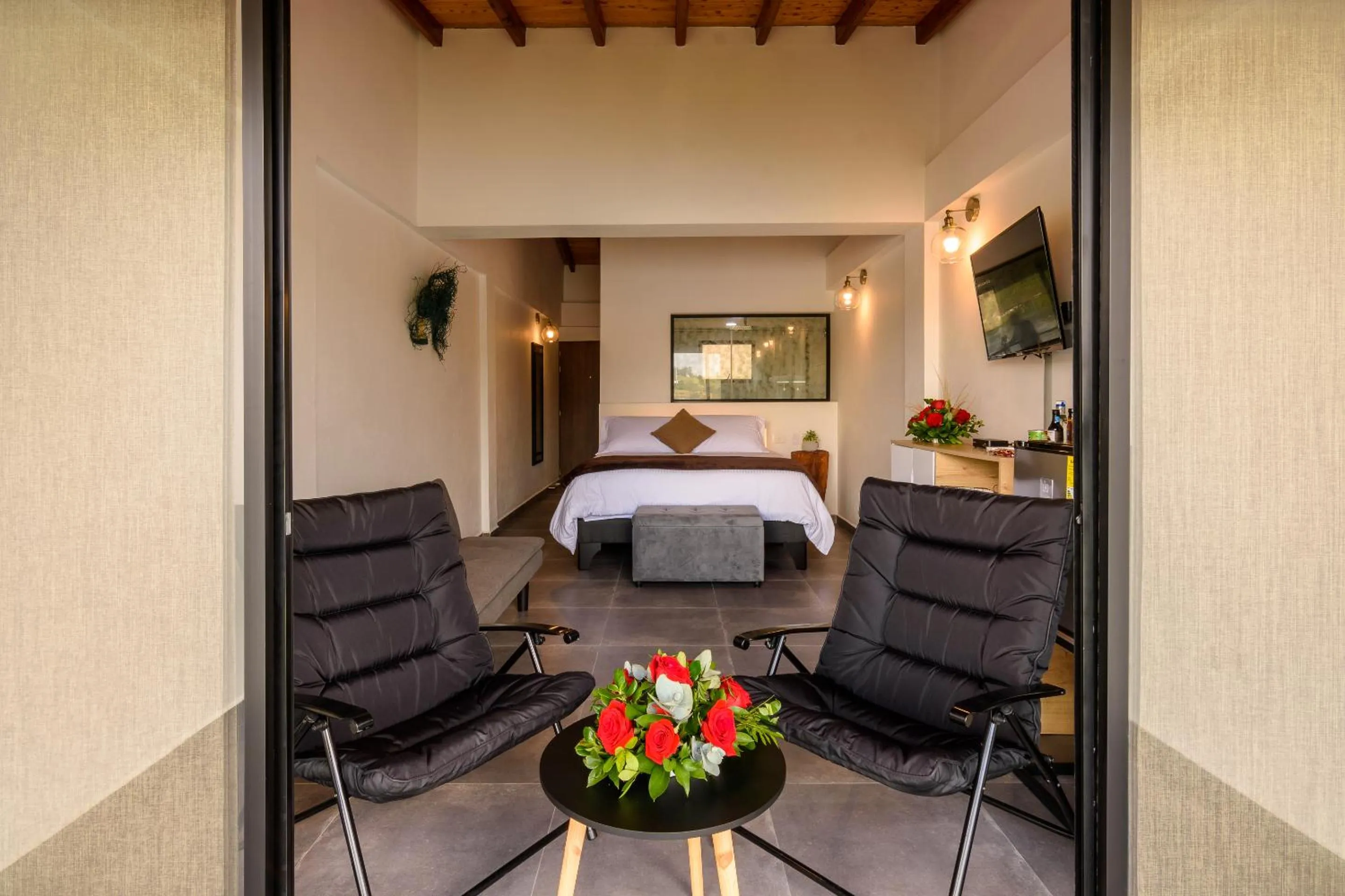 Deluxe Suite with Balcony in Jordan Hotel Boutique