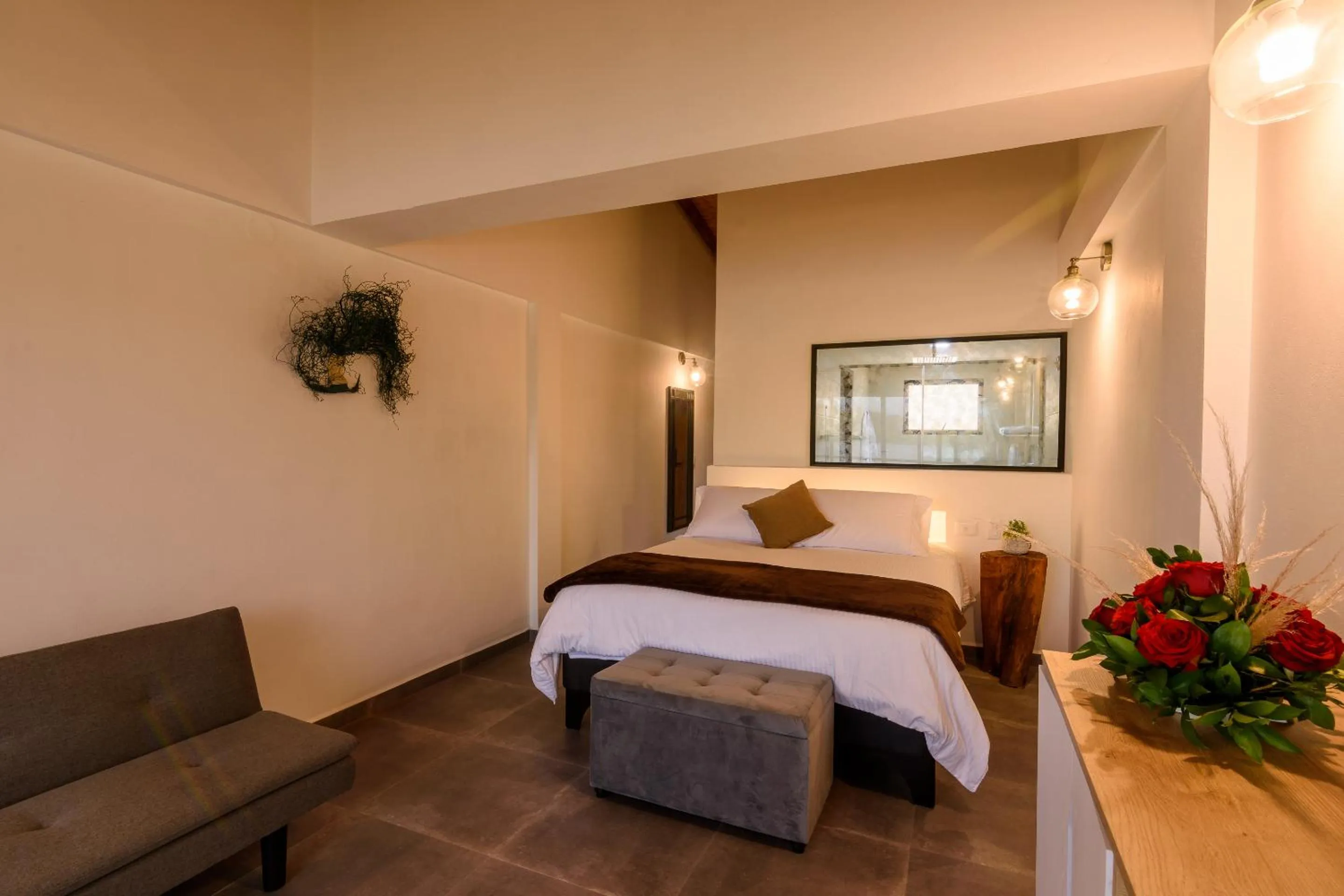 Photo of the whole room, Bed in Jordan Hotel Boutique