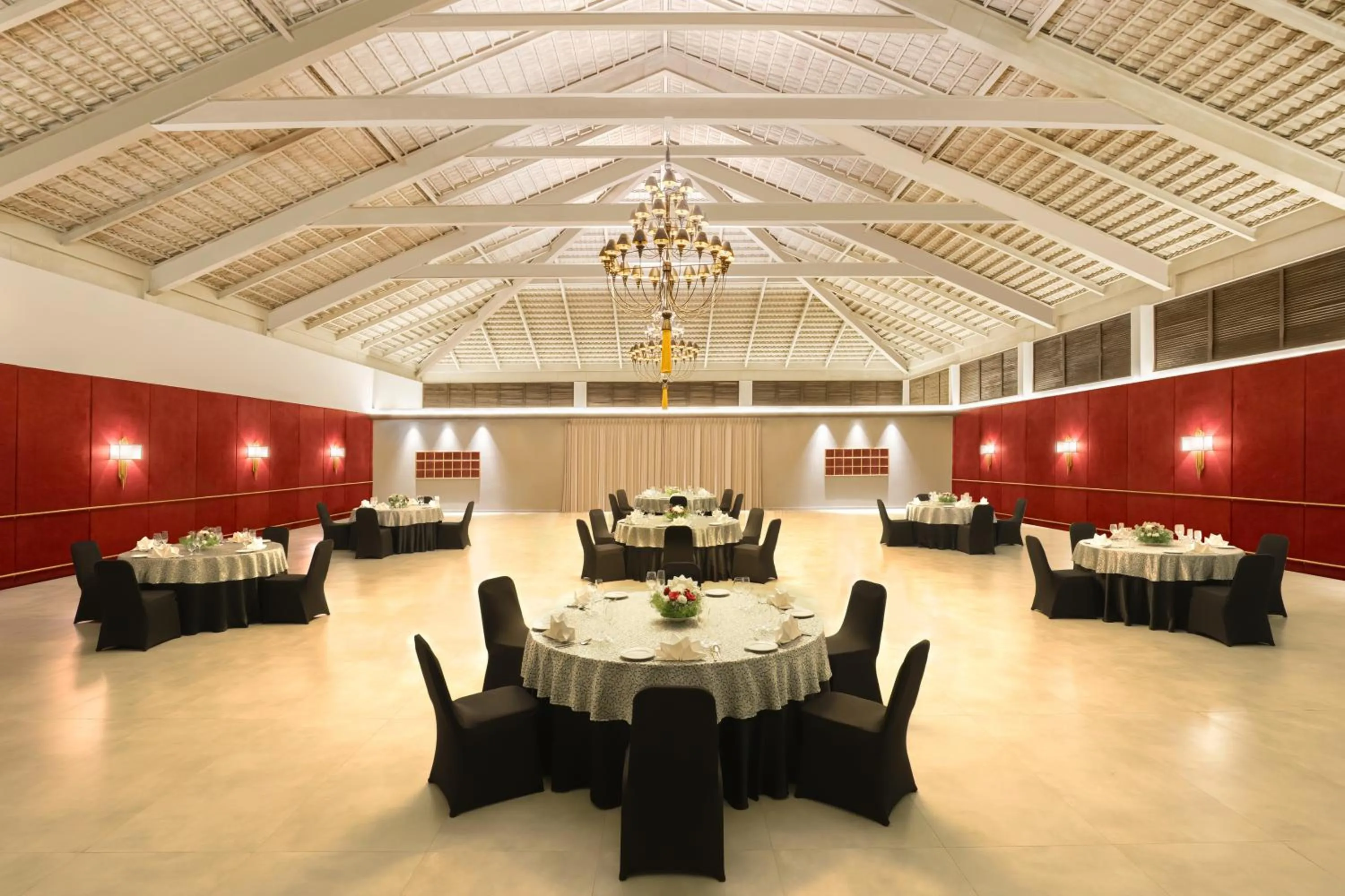 Banquet/Function facilities in Aurika, Coorg Luxury by Lemon Tree Hotels