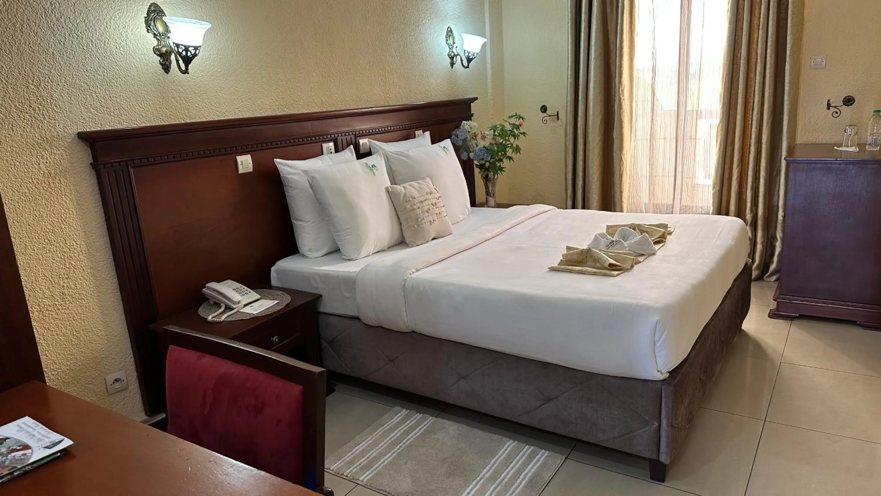 Bed in Hotel Vallée Des Princes