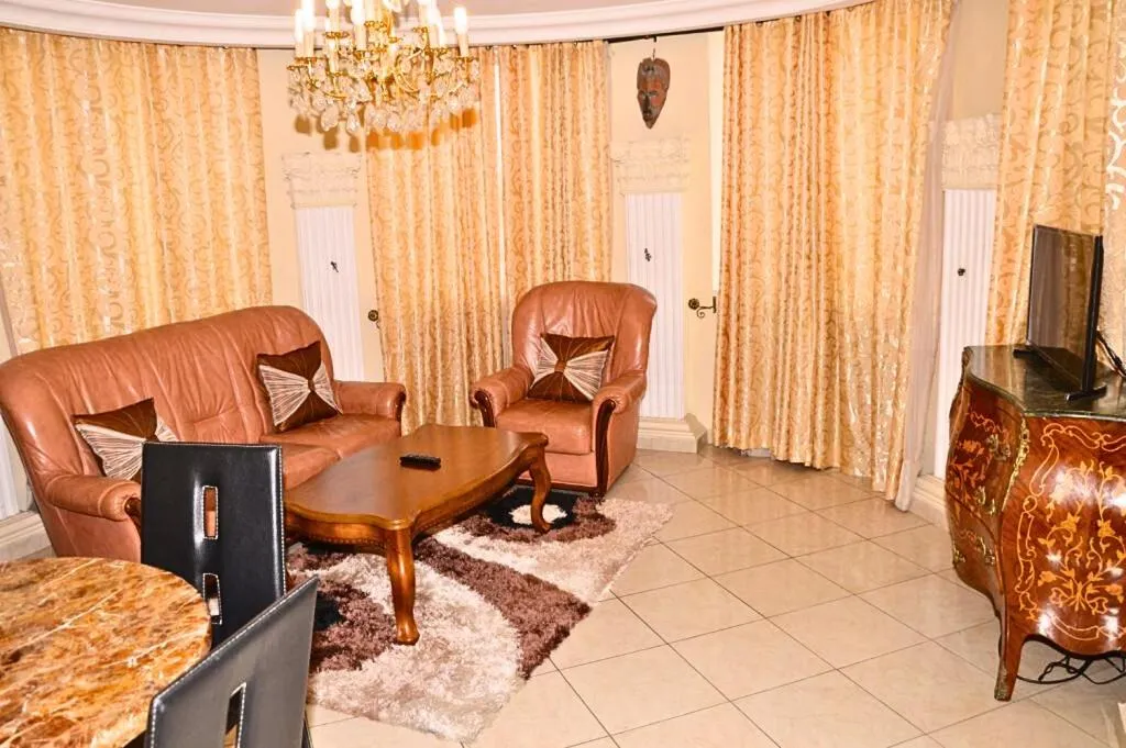 Standard Suite in Hotel Vallée Des Princes