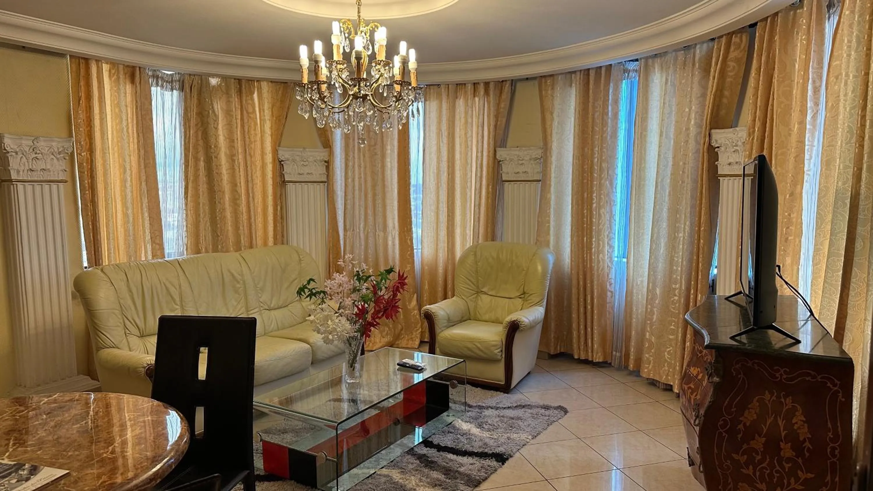 Living room in Hotel Vallée Des Princes