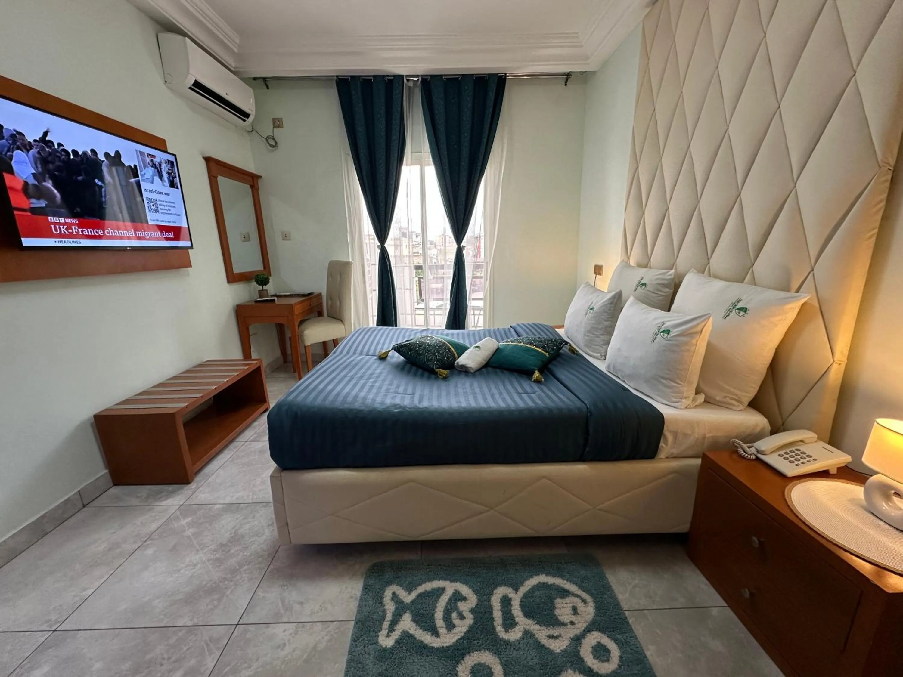 Bed in Hotel Vallée Des Princes