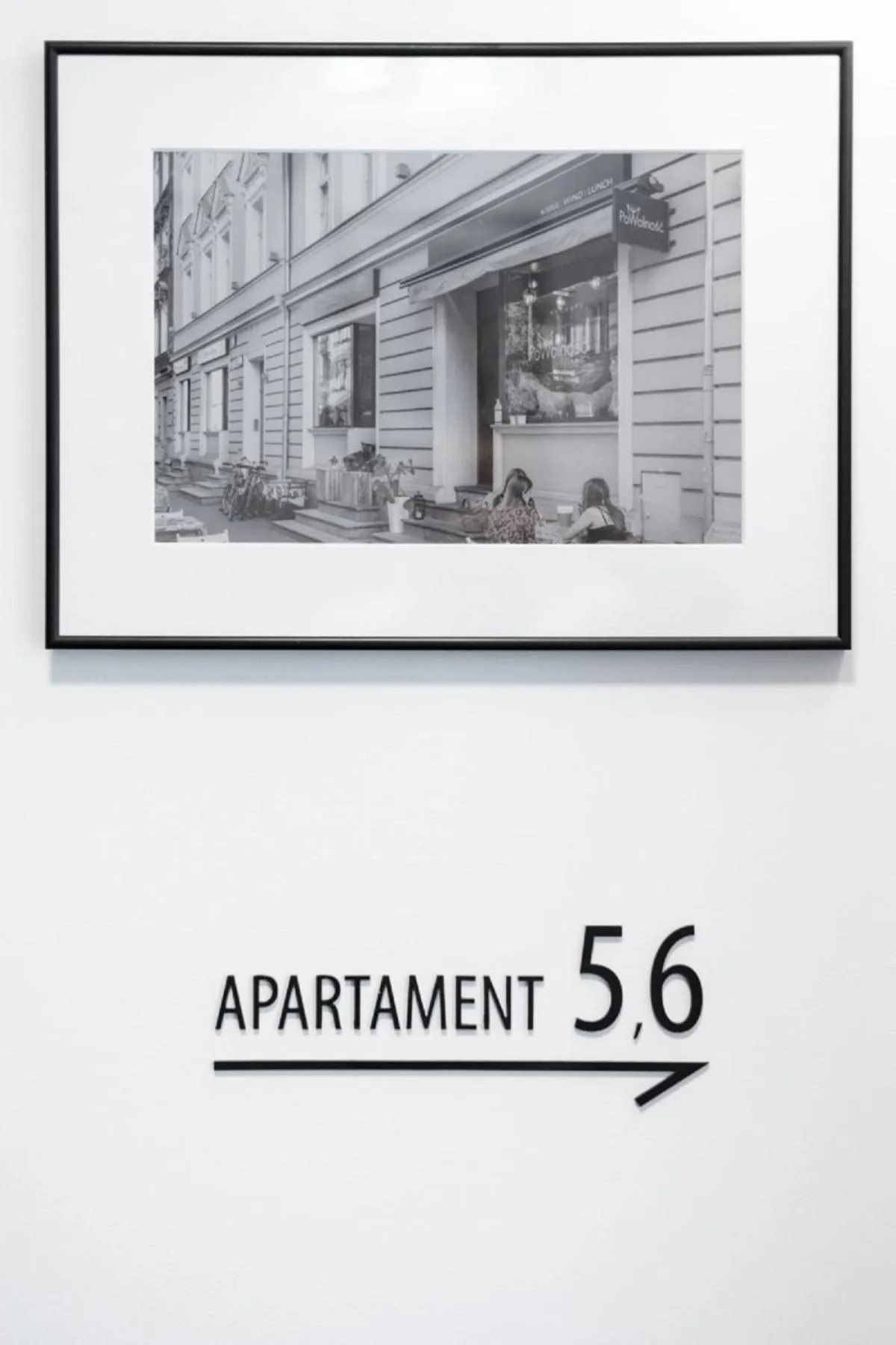 Property logo or sign in Apartamenty L11, Limanowskiego