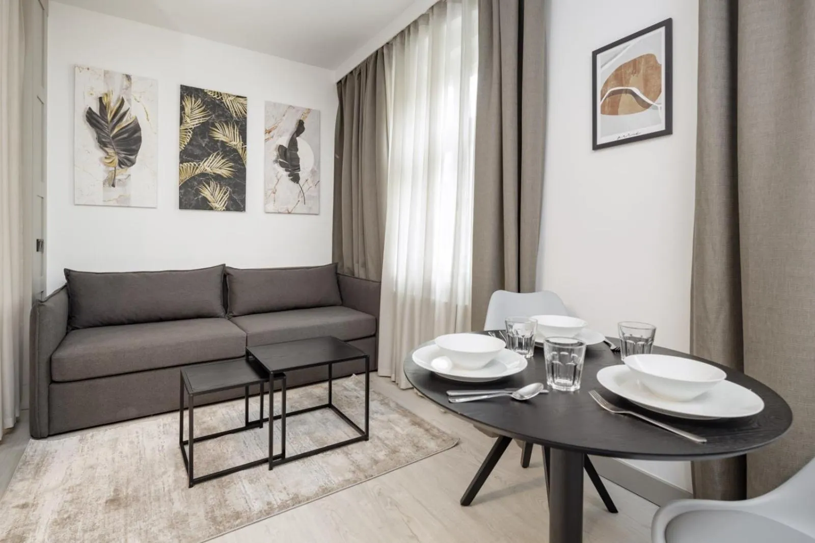 Seating area in Apartamenty L11, Limanowskiego