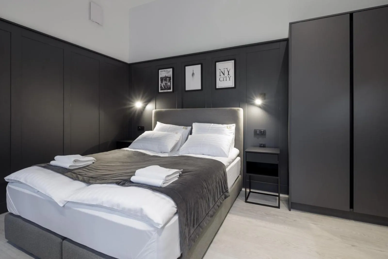 Photo of the whole room, Bed in Apartamenty L11, Limanowskiego