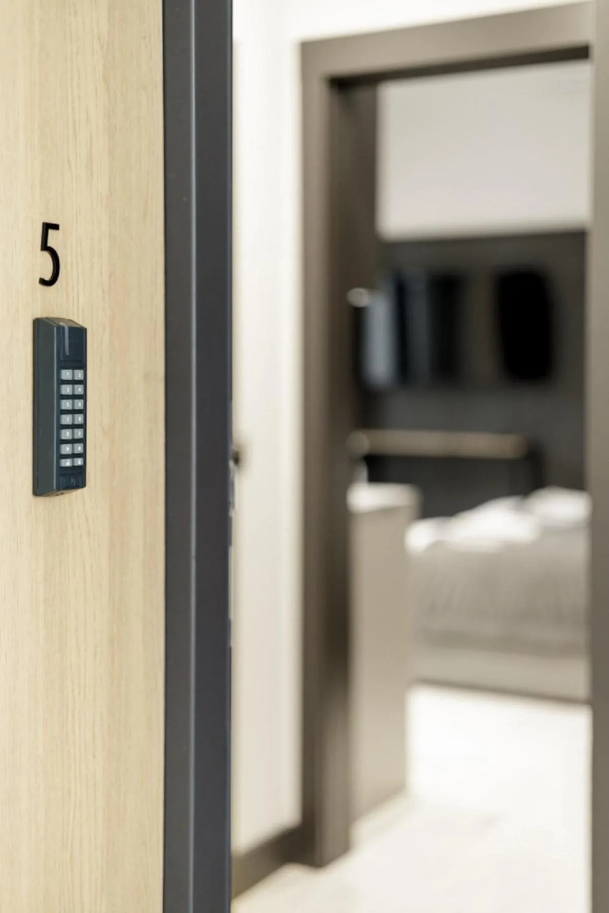 Property logo or sign, Bed in Apartamenty L11, Limanowskiego