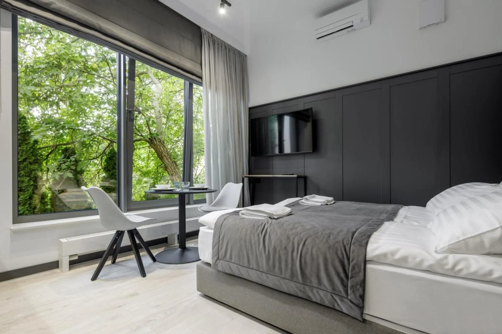 Photo of the whole room, Bed in Apartamenty L11, Limanowskiego