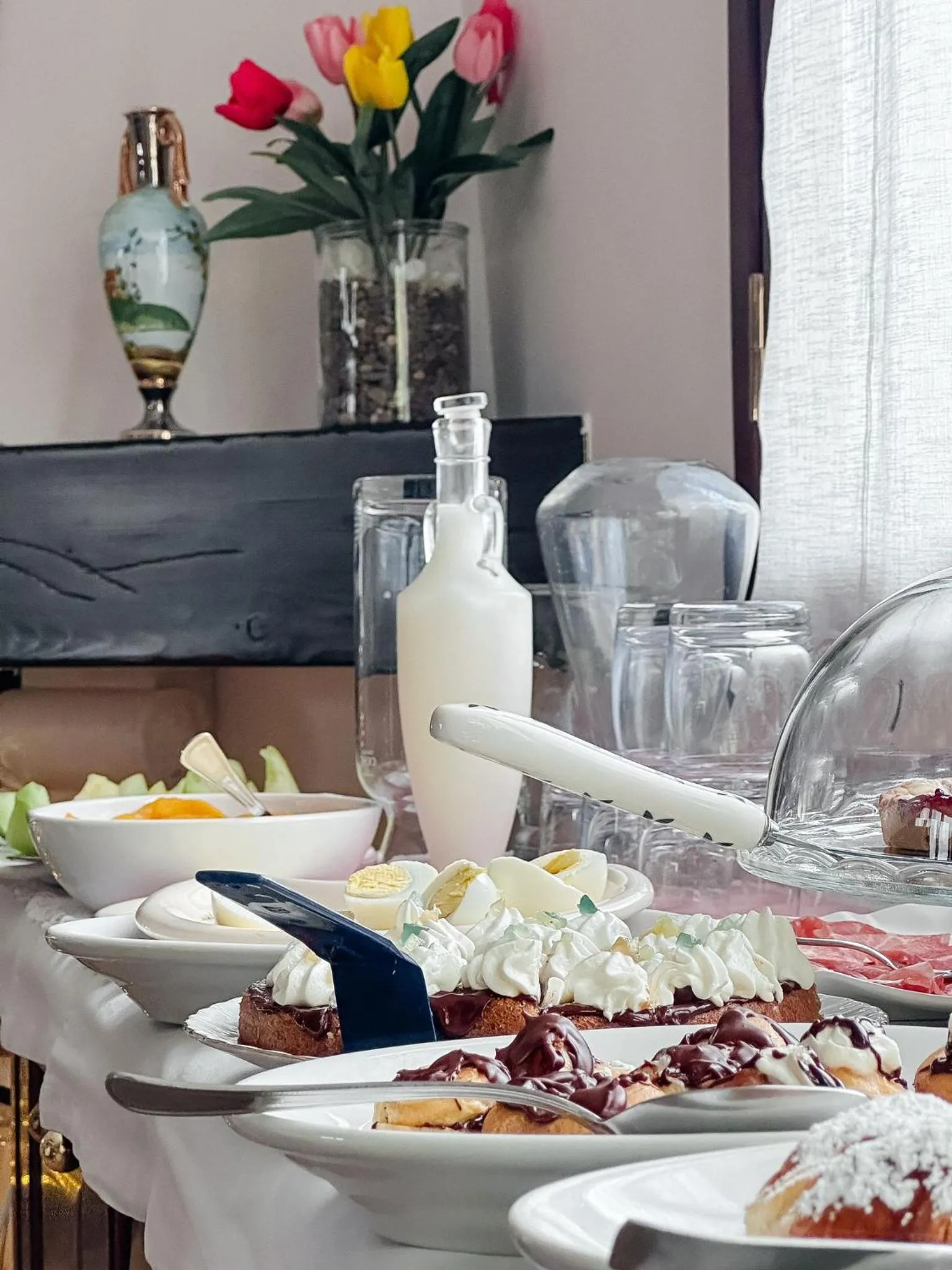 Food and drinks in Villa Mariella