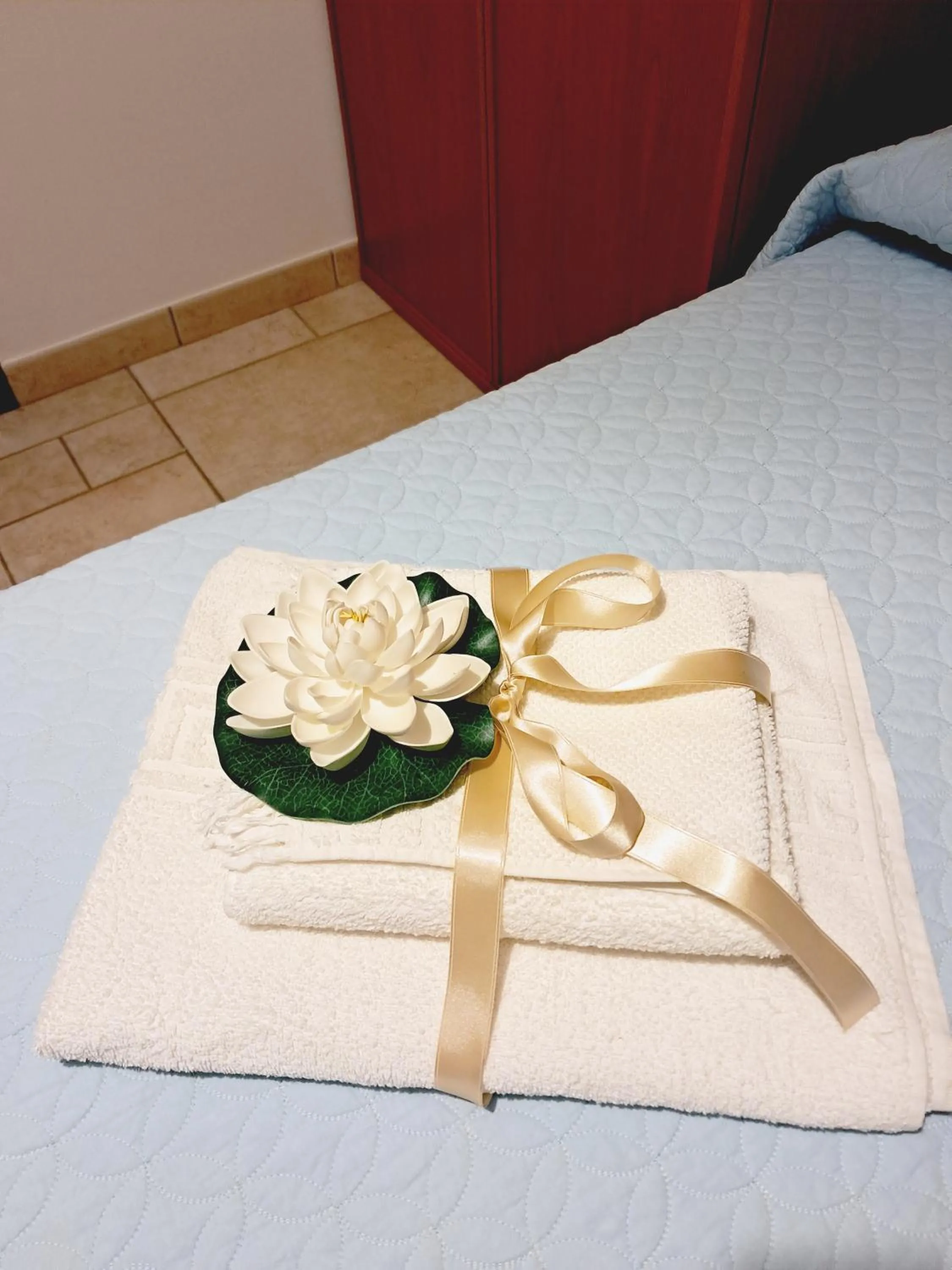 towels, Bed in Villa Mariella