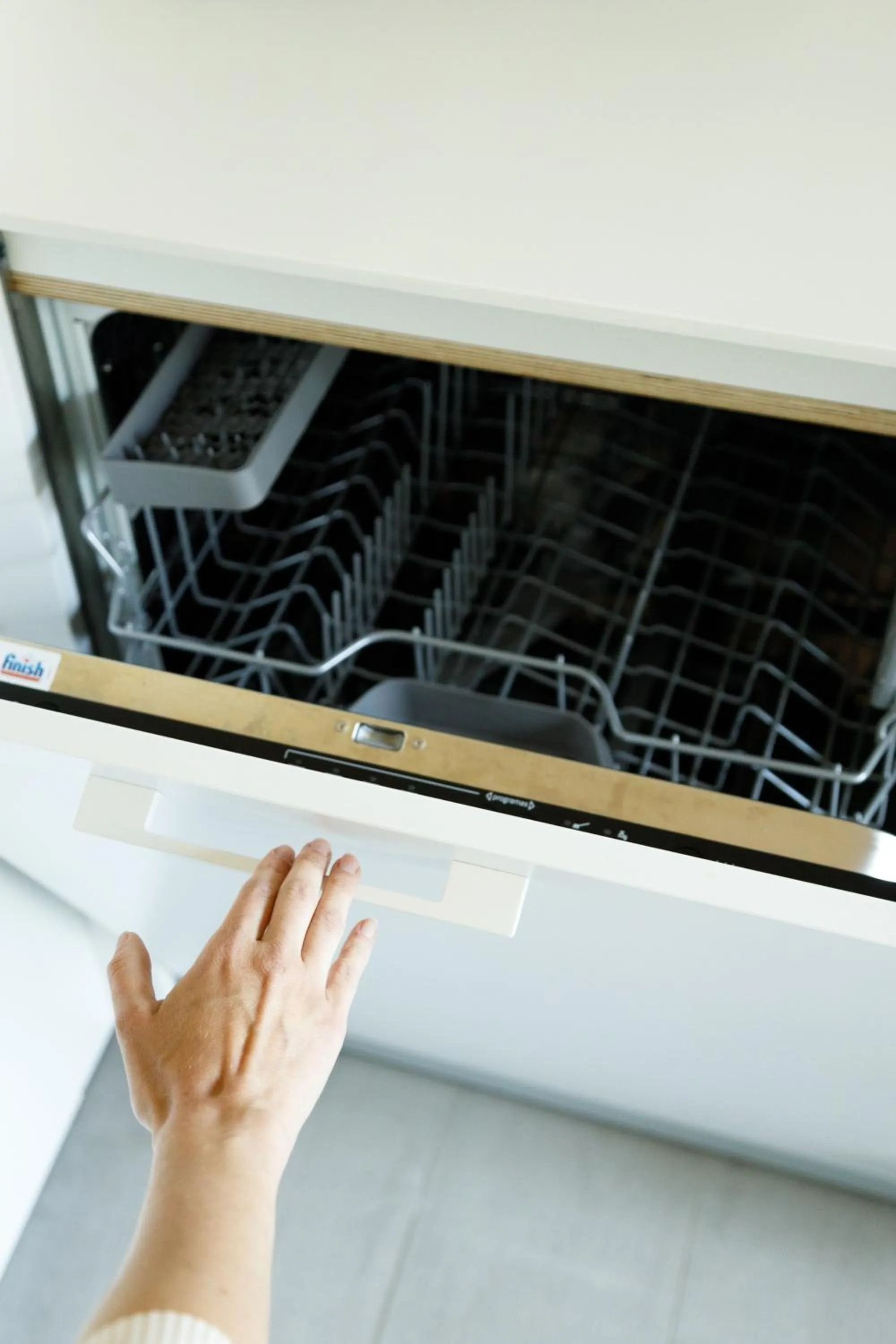 kitchen in La Comuna by Bon Dia Residences