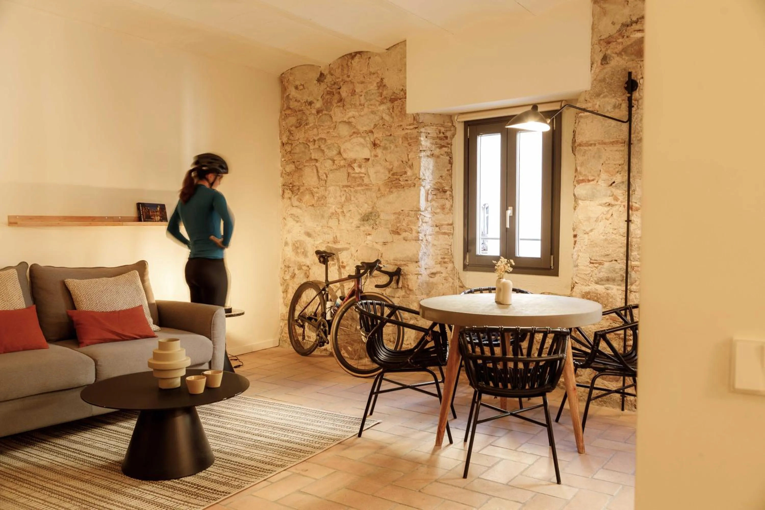 Living room in La Comuna by Bon Dia Residences