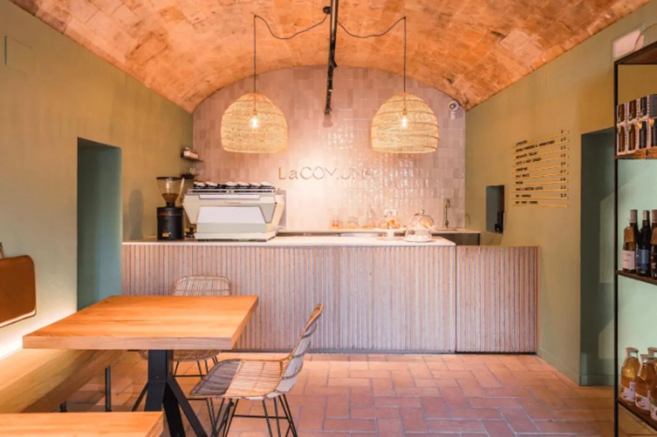 Property building in La Comuna by Bon Dia Residences