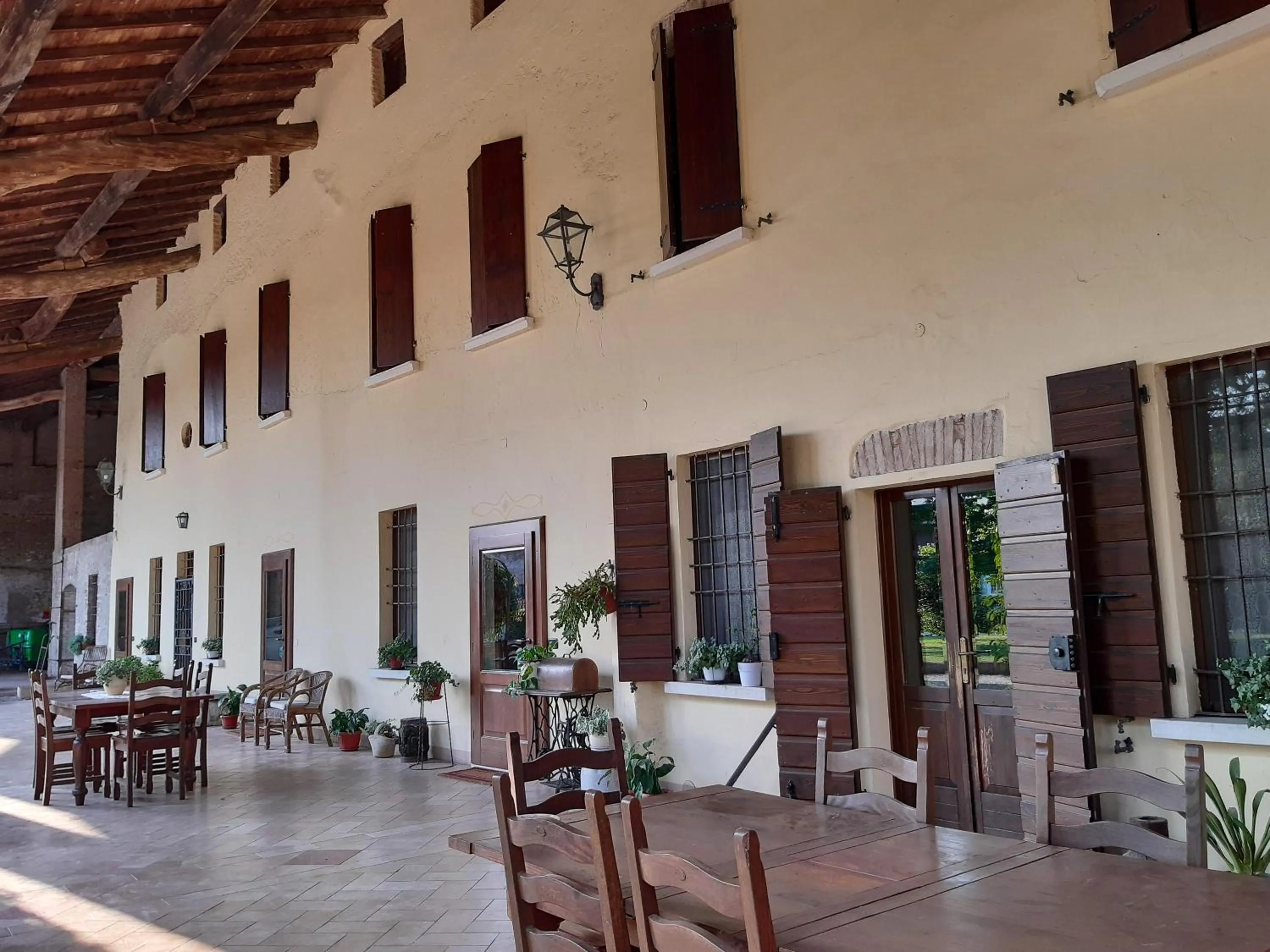 Patio in B&B Santa Cristina