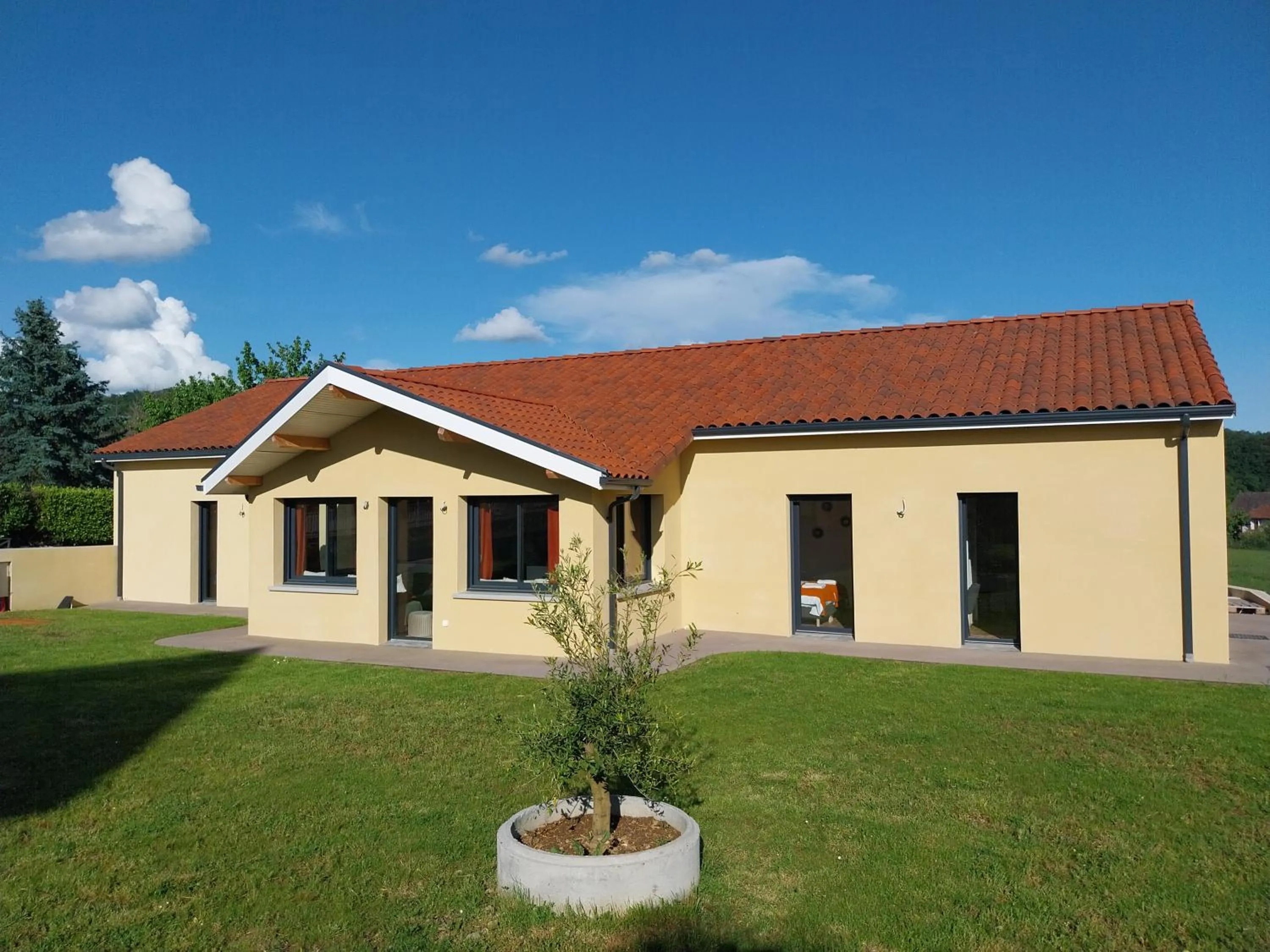 Logis Hôtel Restaurant Cruzel