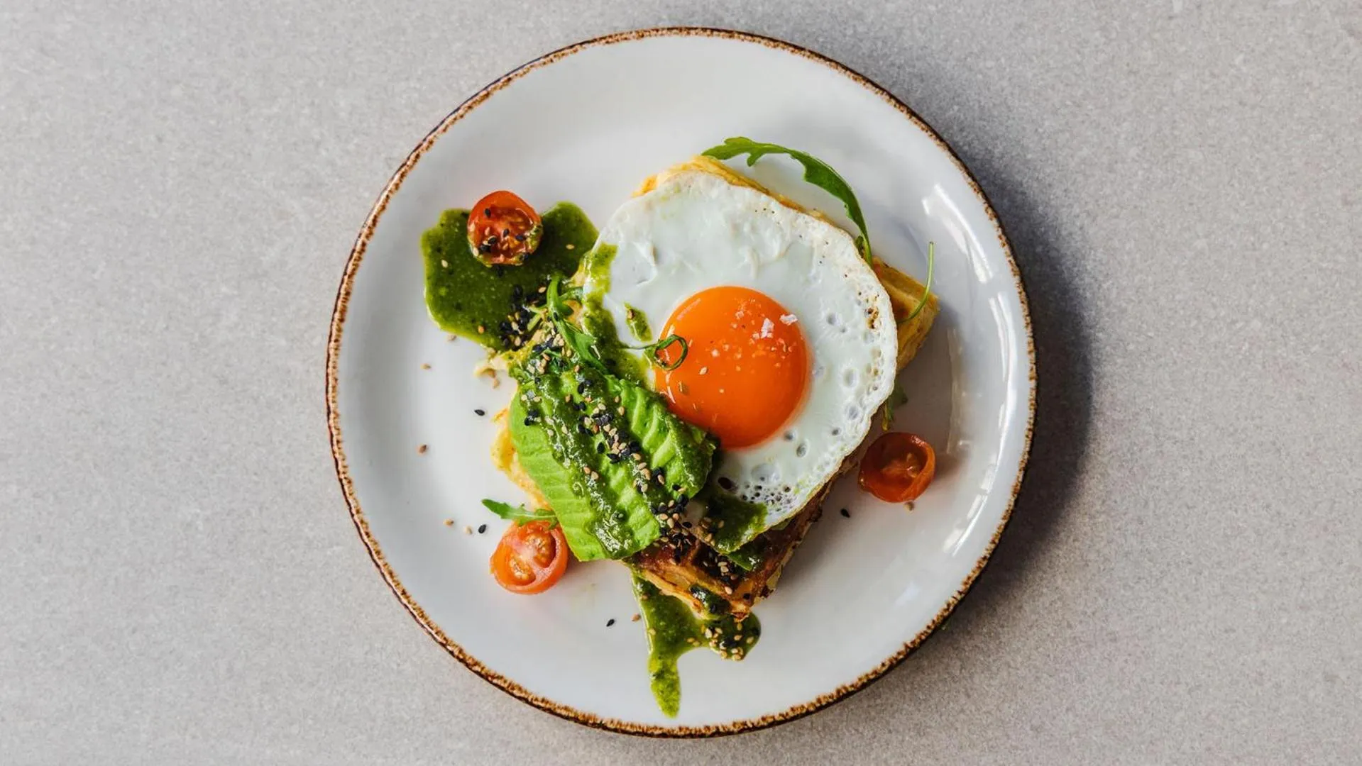 Continental breakfast in Chic & Basic dot