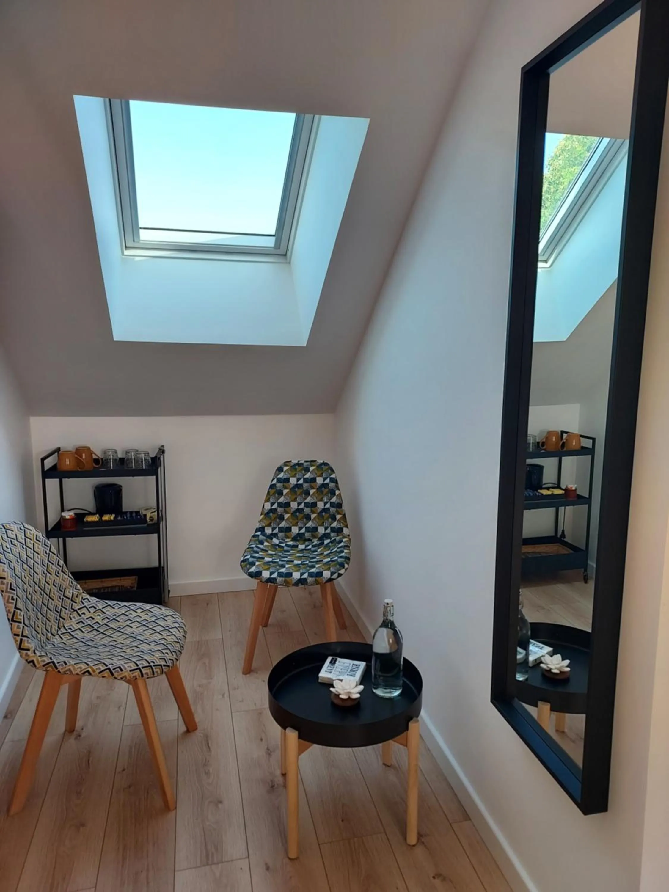 Property building in En pleine campagne, proche du Mans - chambre d'hôtes