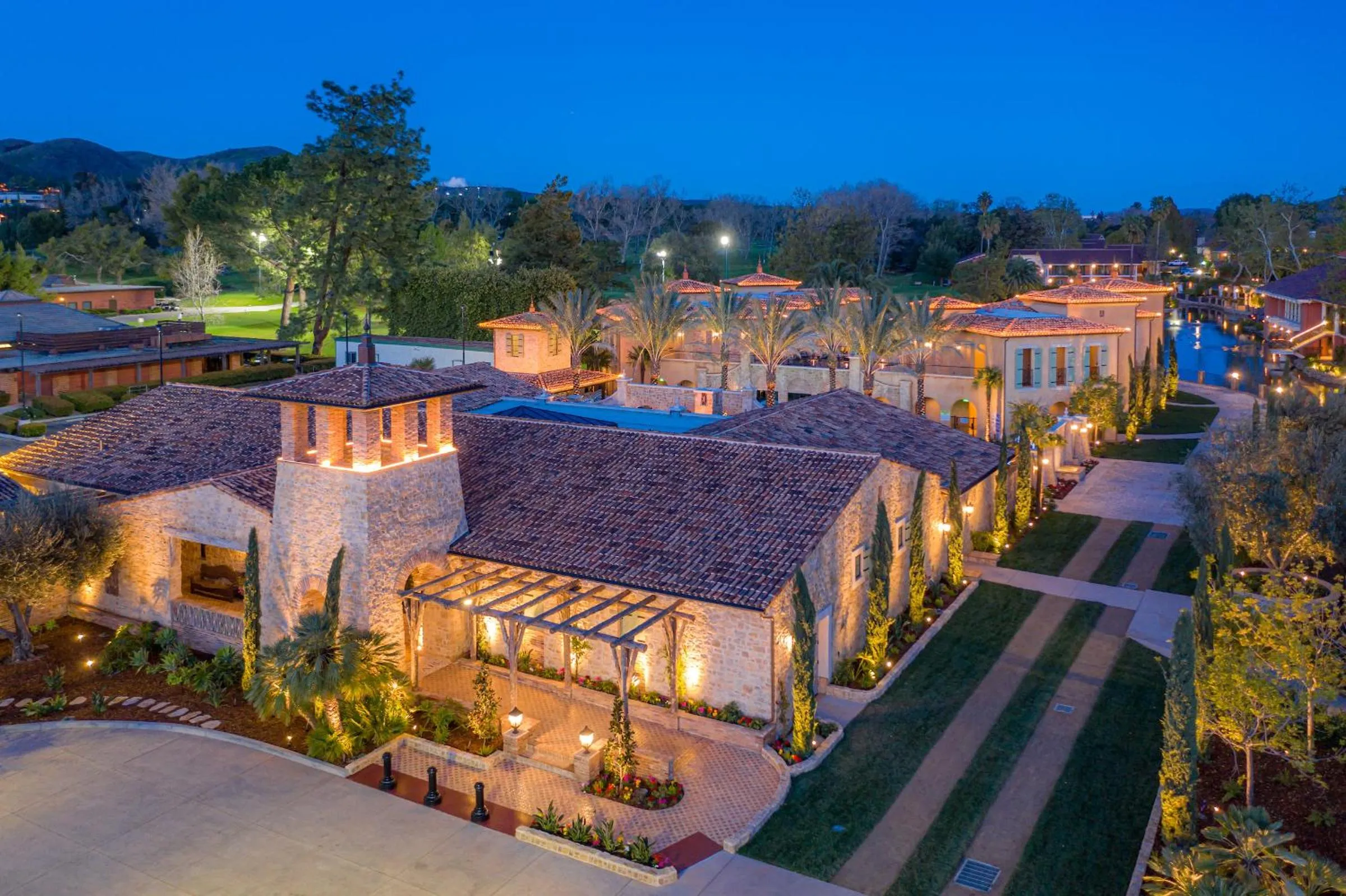 Spa and wellness centre/facilities in Westlake Village Inn