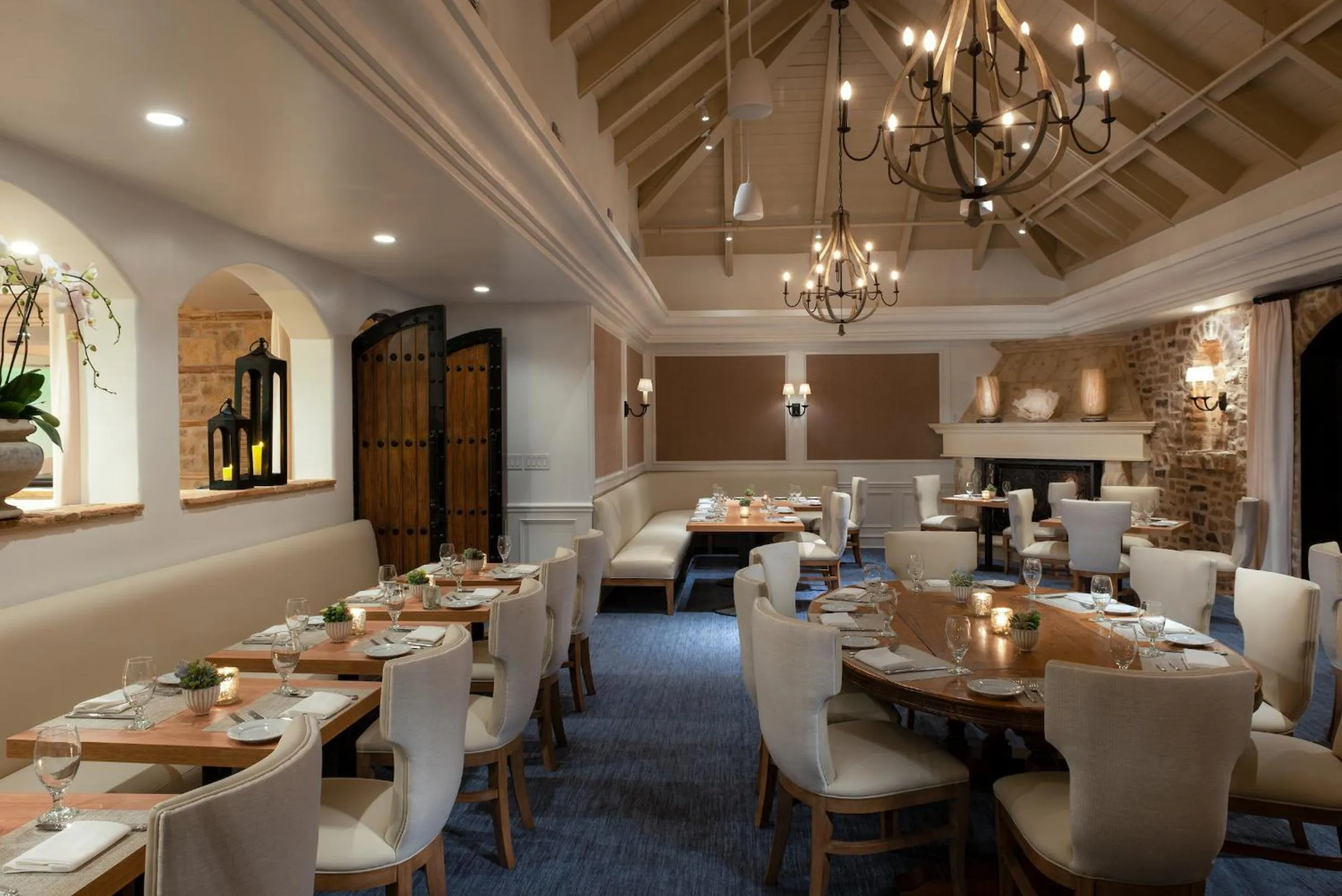 Restaurant/places to eat in Westlake Village Inn