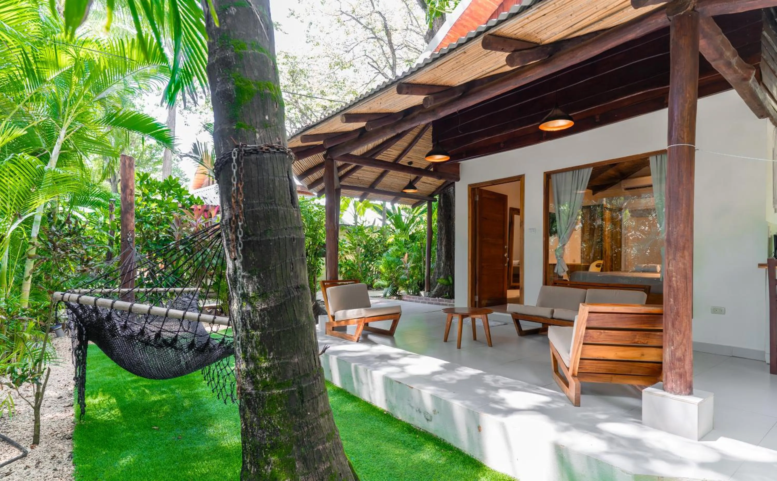 Garden in Banana Beach Bungalows