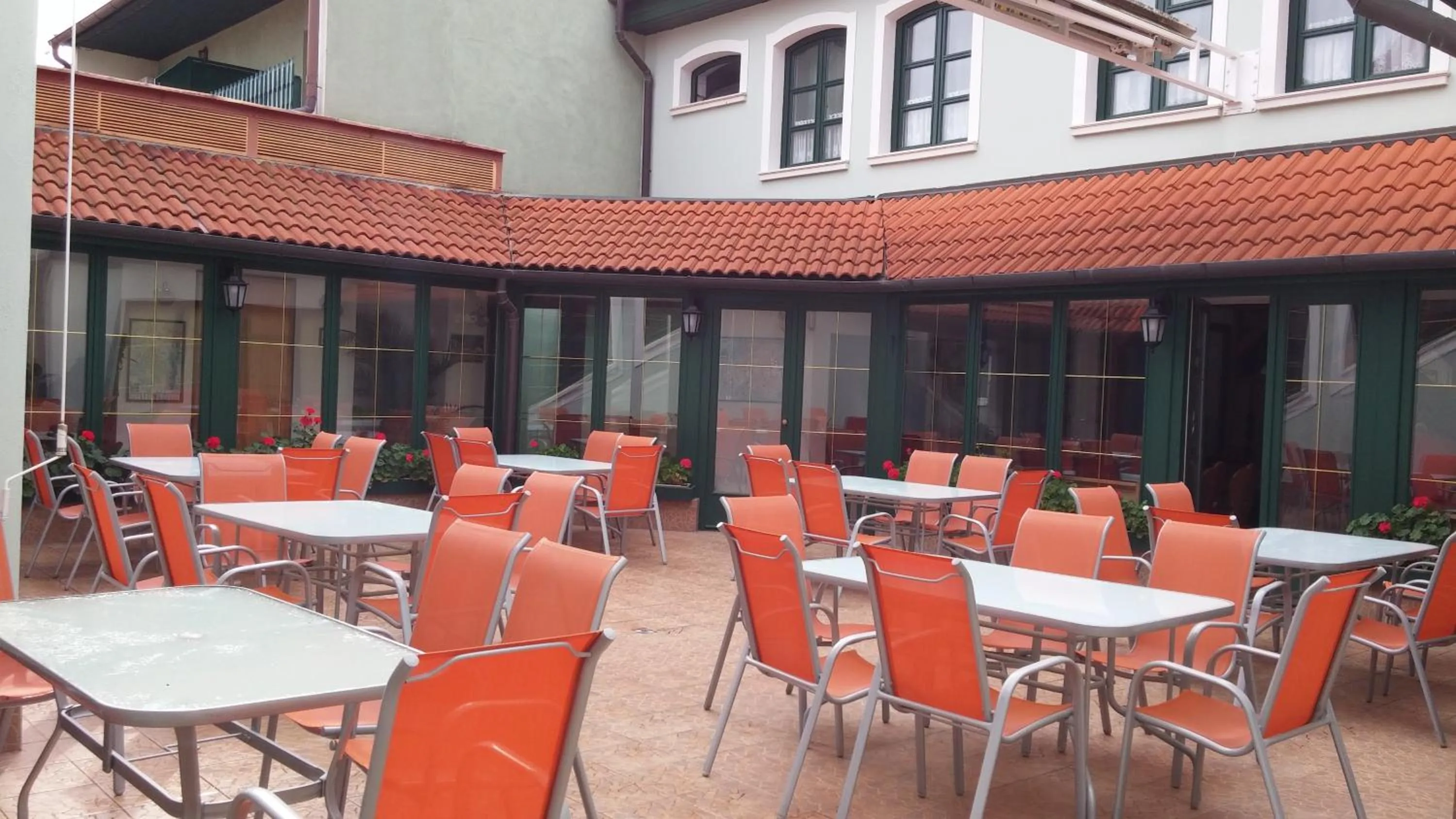 Balcony/Terrace in Bacchus Panzió