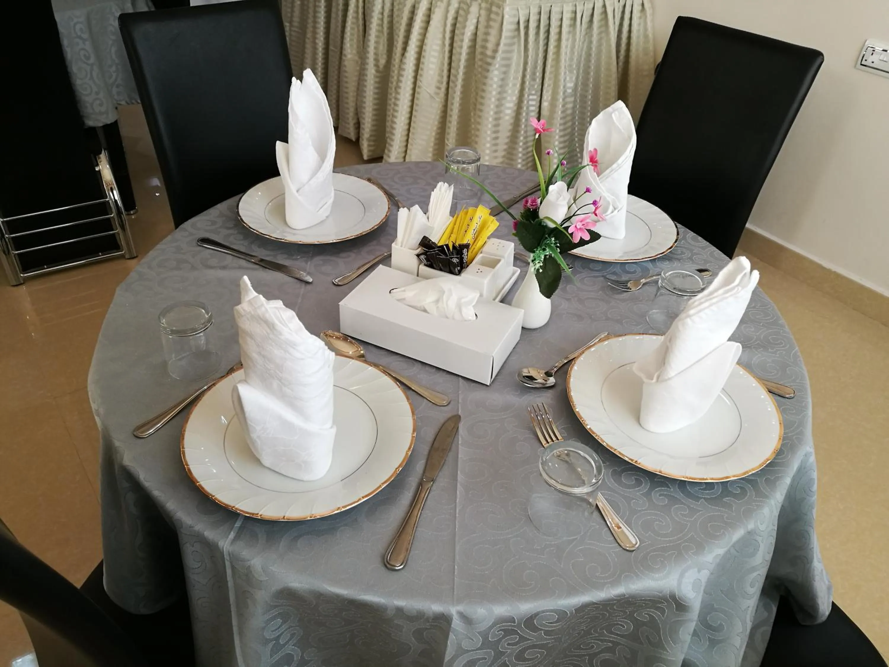 Al Karam Hotel Apartment