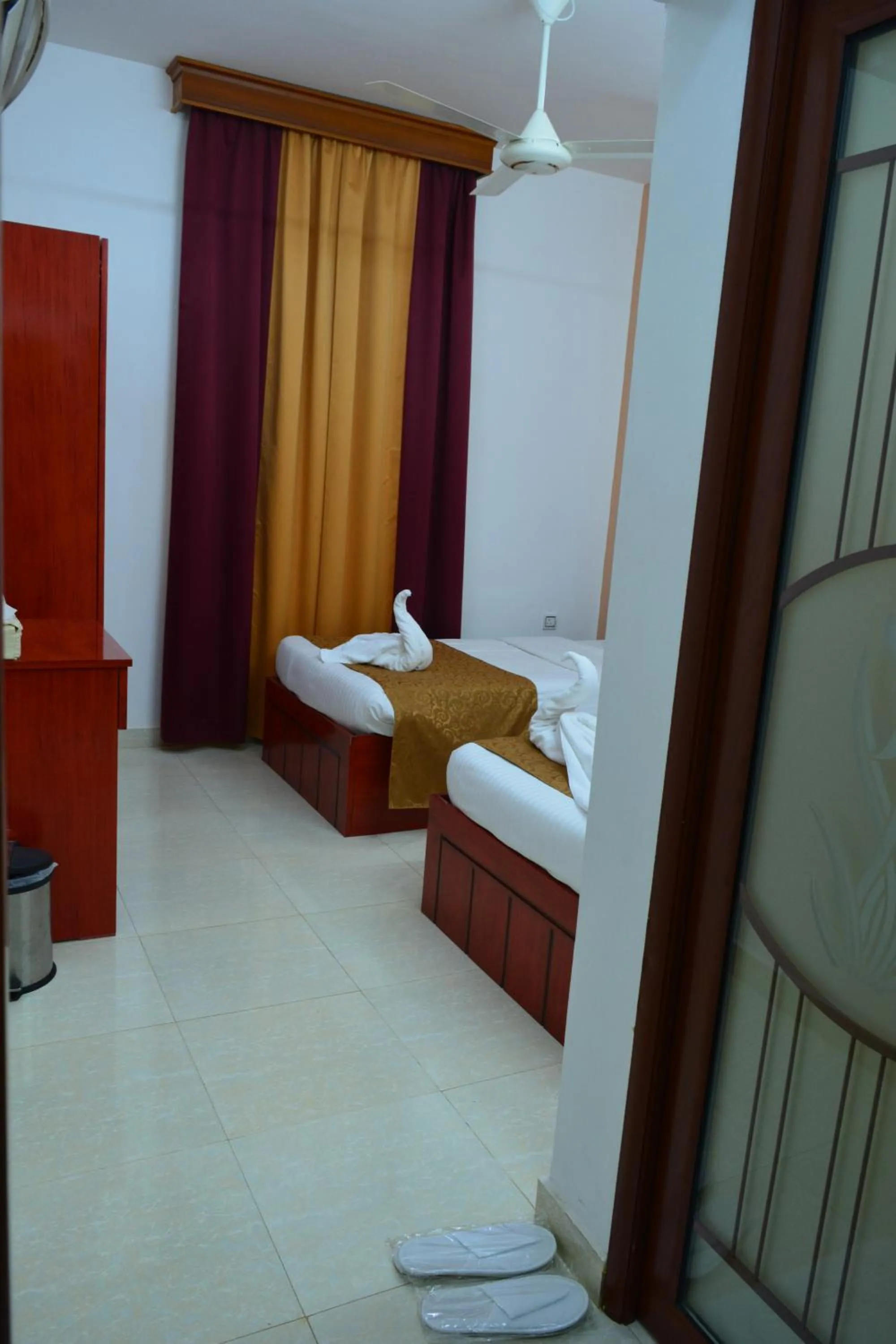 Bed in Al Karam Hotel Apartment