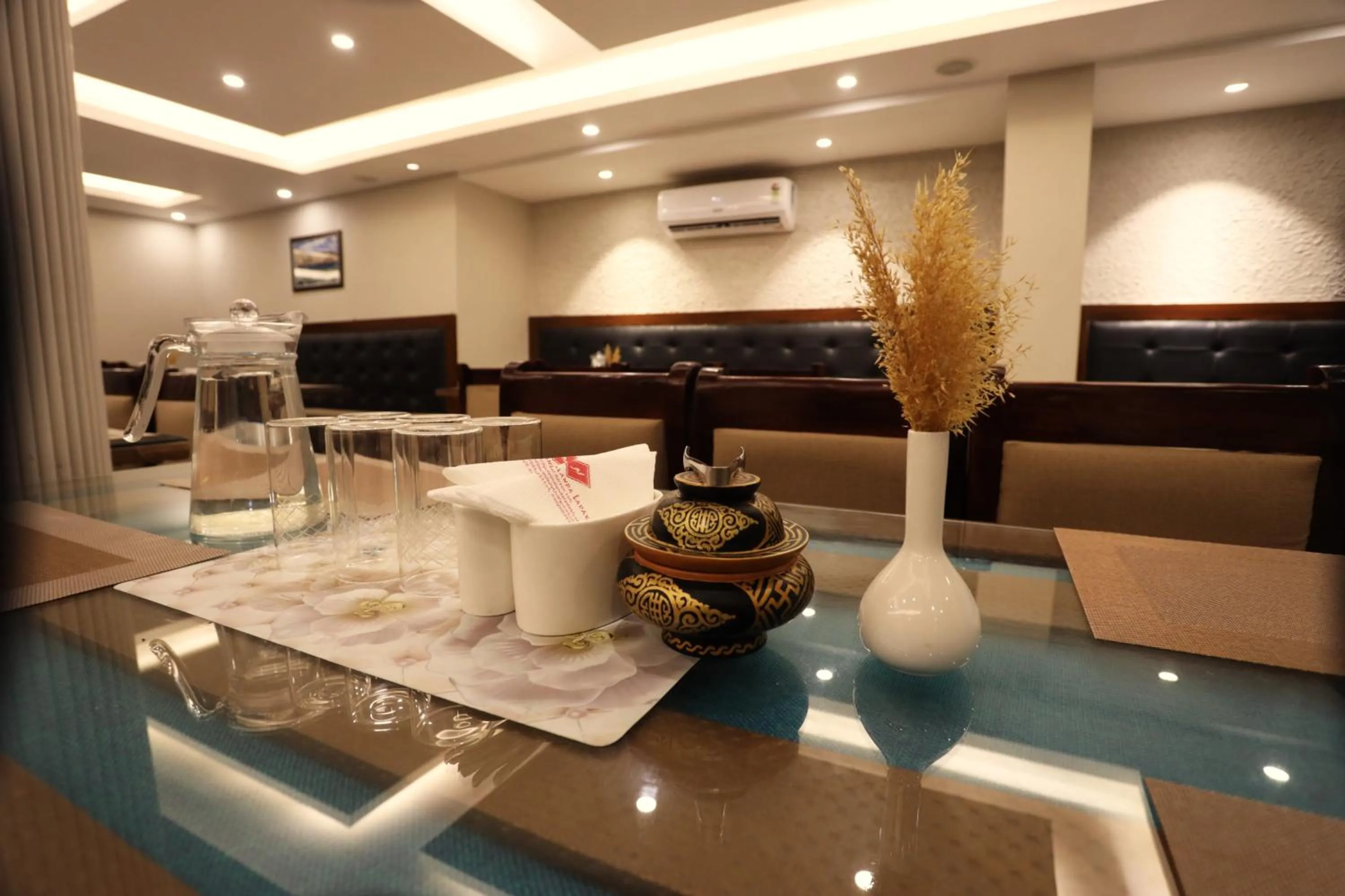 Restaurant/places to eat in Hotel Nalanda Ladakh