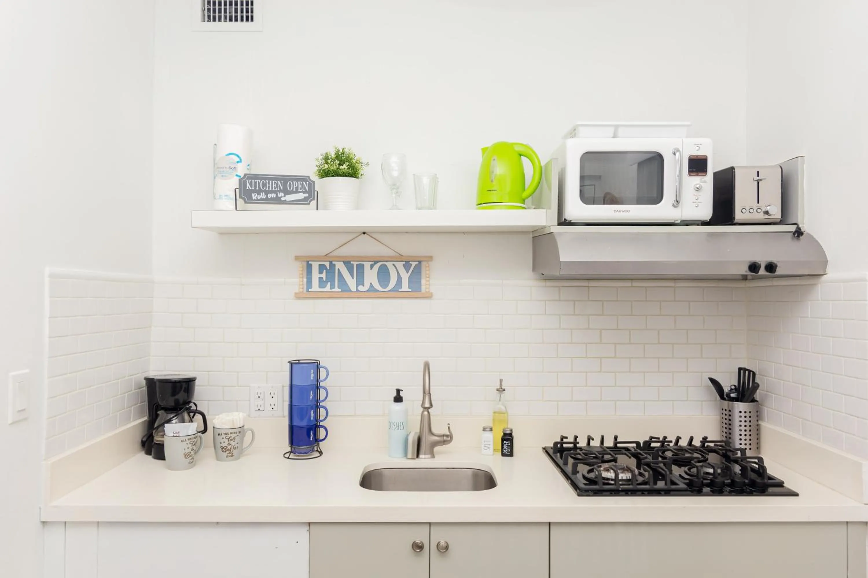 kitchen in West Deco