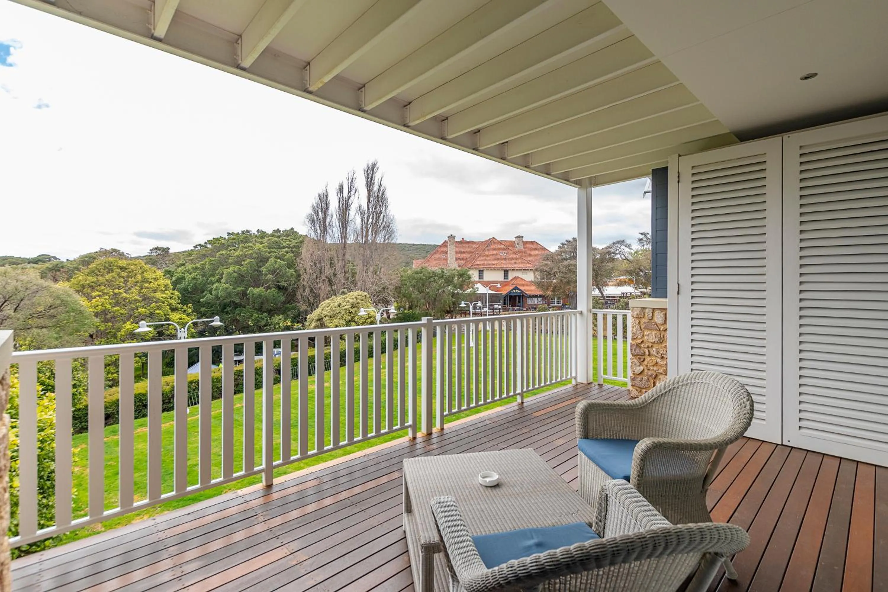 Garden in Caves House Hotel & Apartments Yallingup