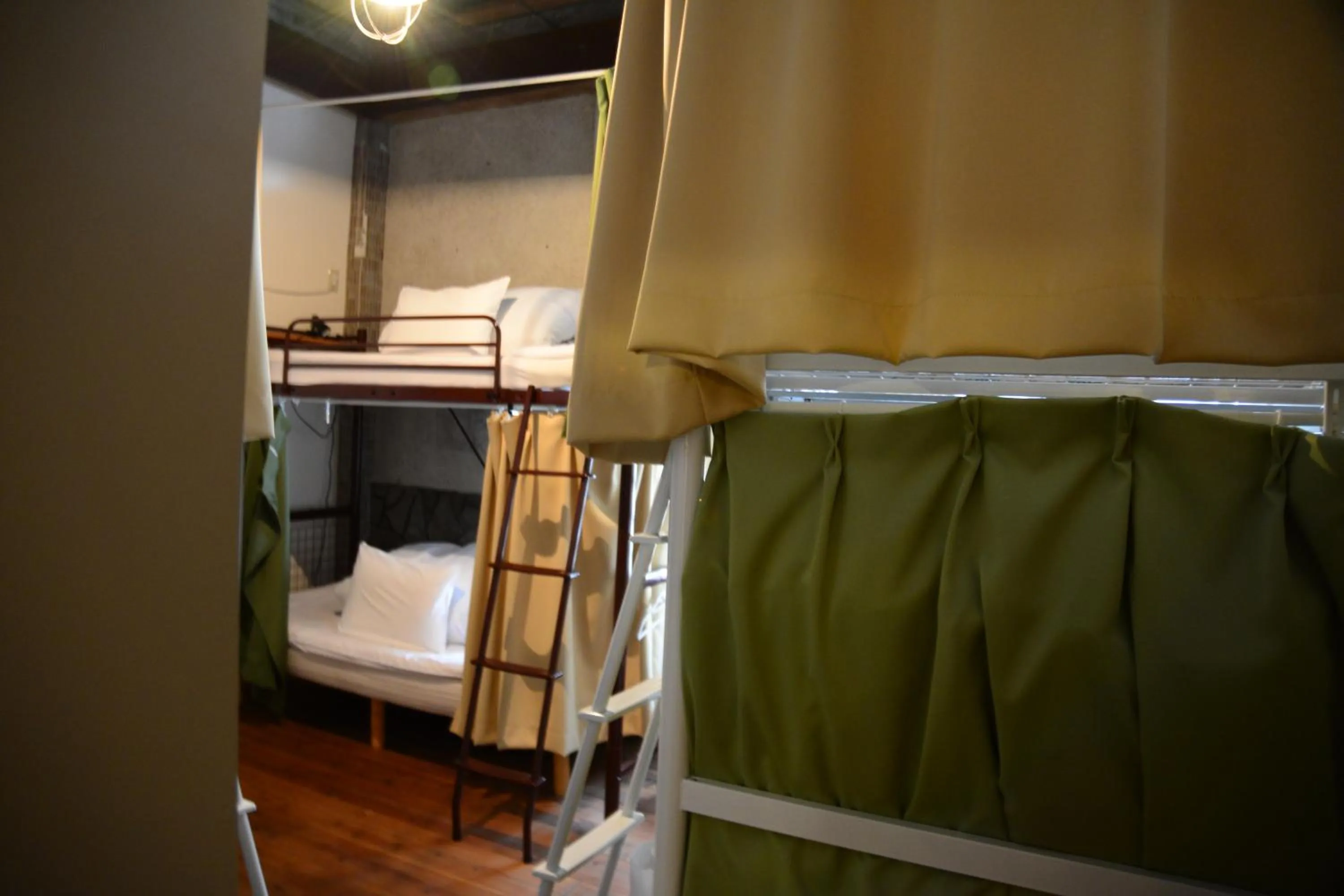 Bed in The Deer Park Inn