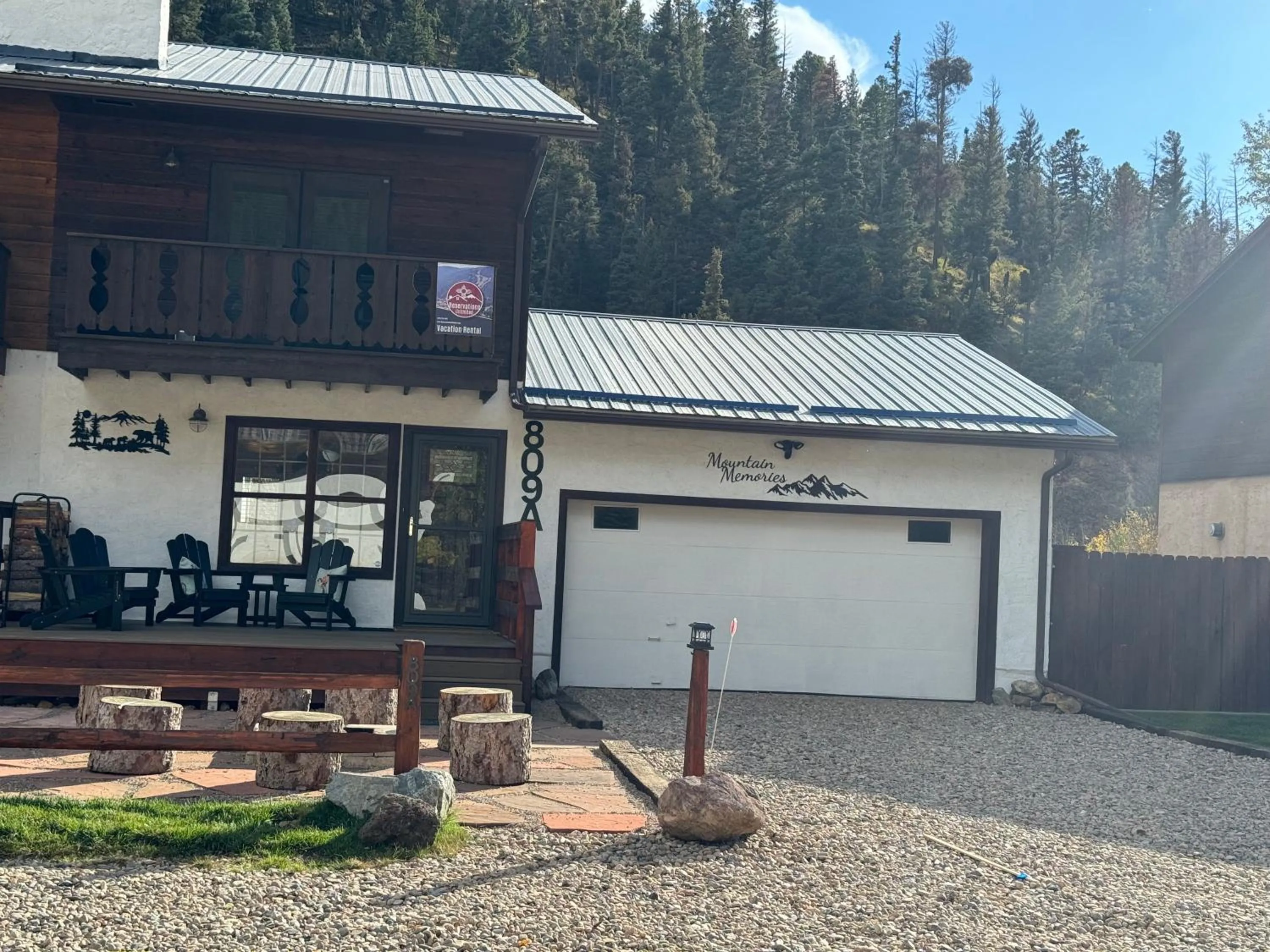 Property building in Mountain Memories, Walk To Ski Area, Town, Fishing