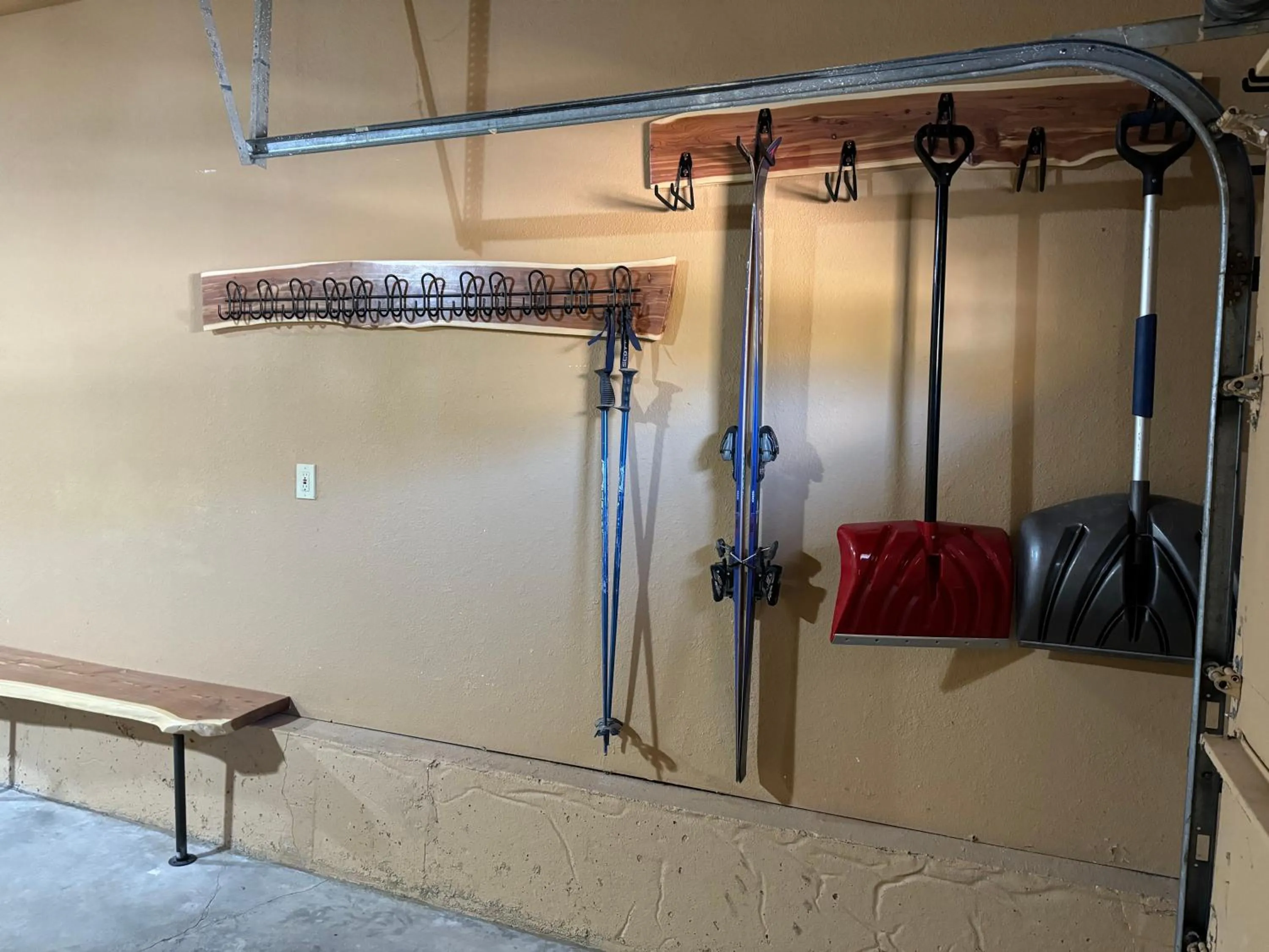 Property building in Mountain Memories, Walk To Ski Area, Town, Fishing