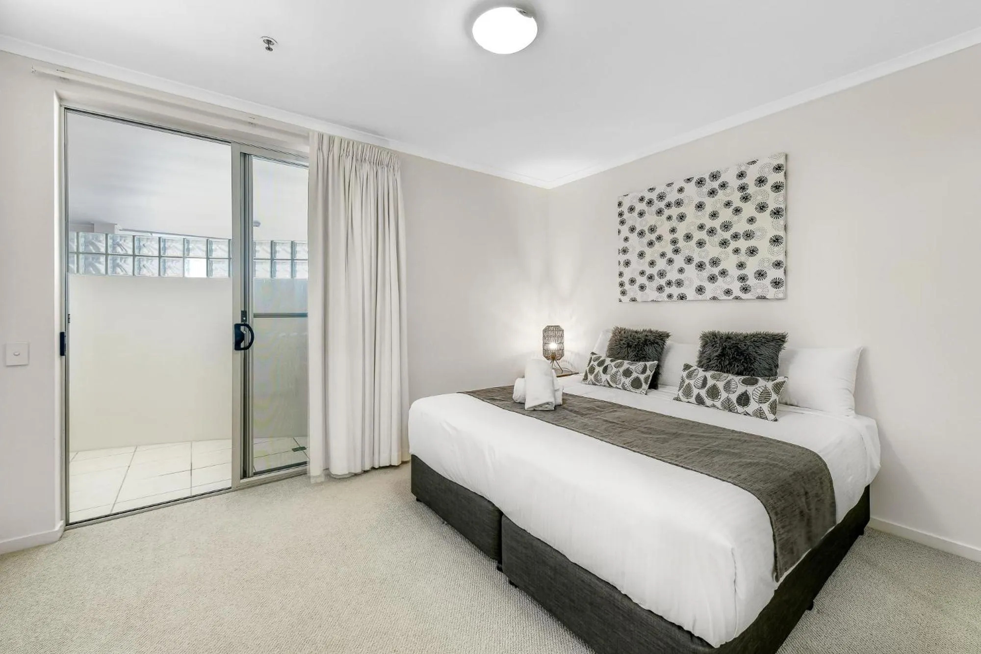 Bedroom, Bed in The Duporth Riverside