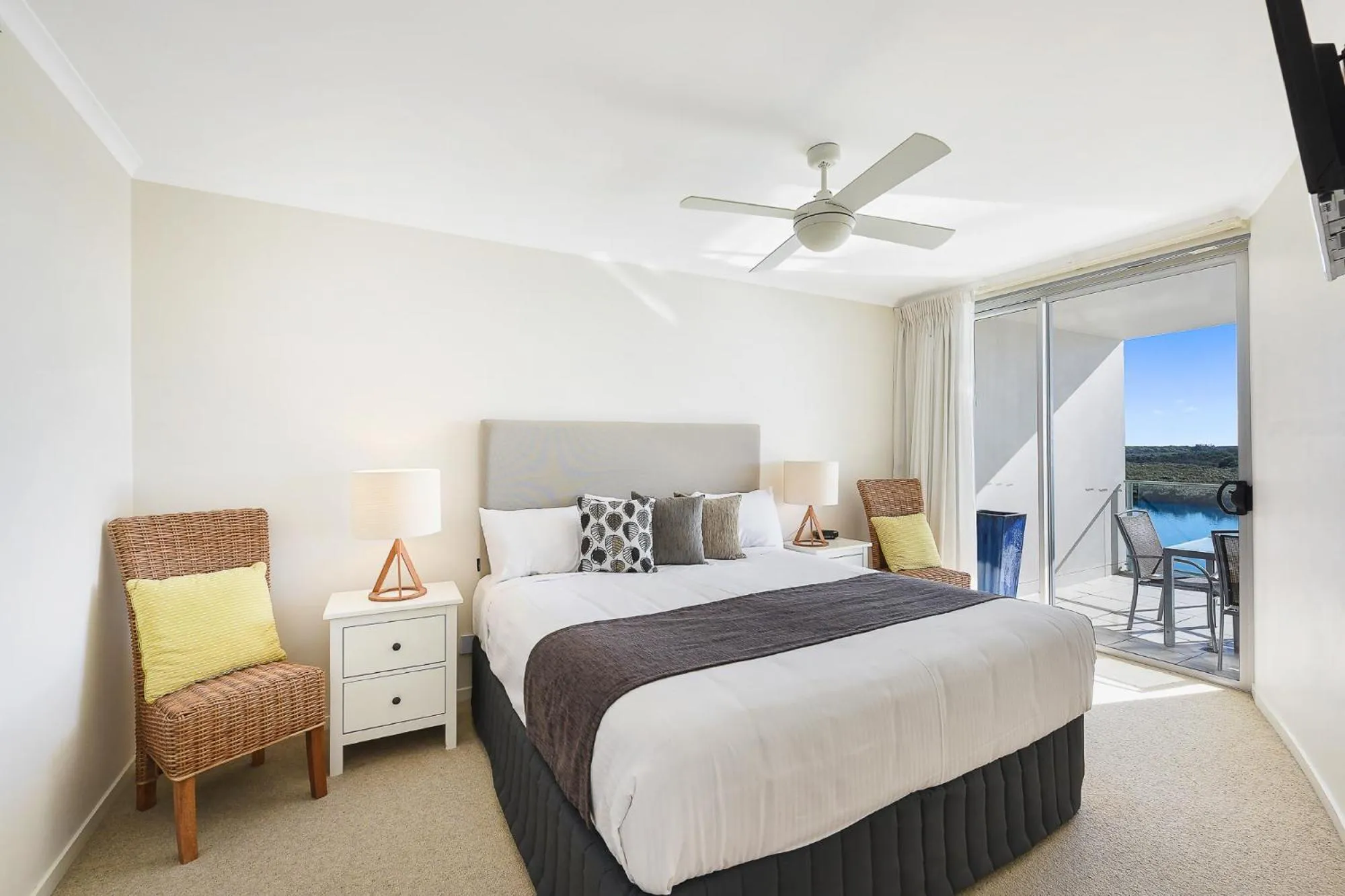 Bed in The Duporth Riverside