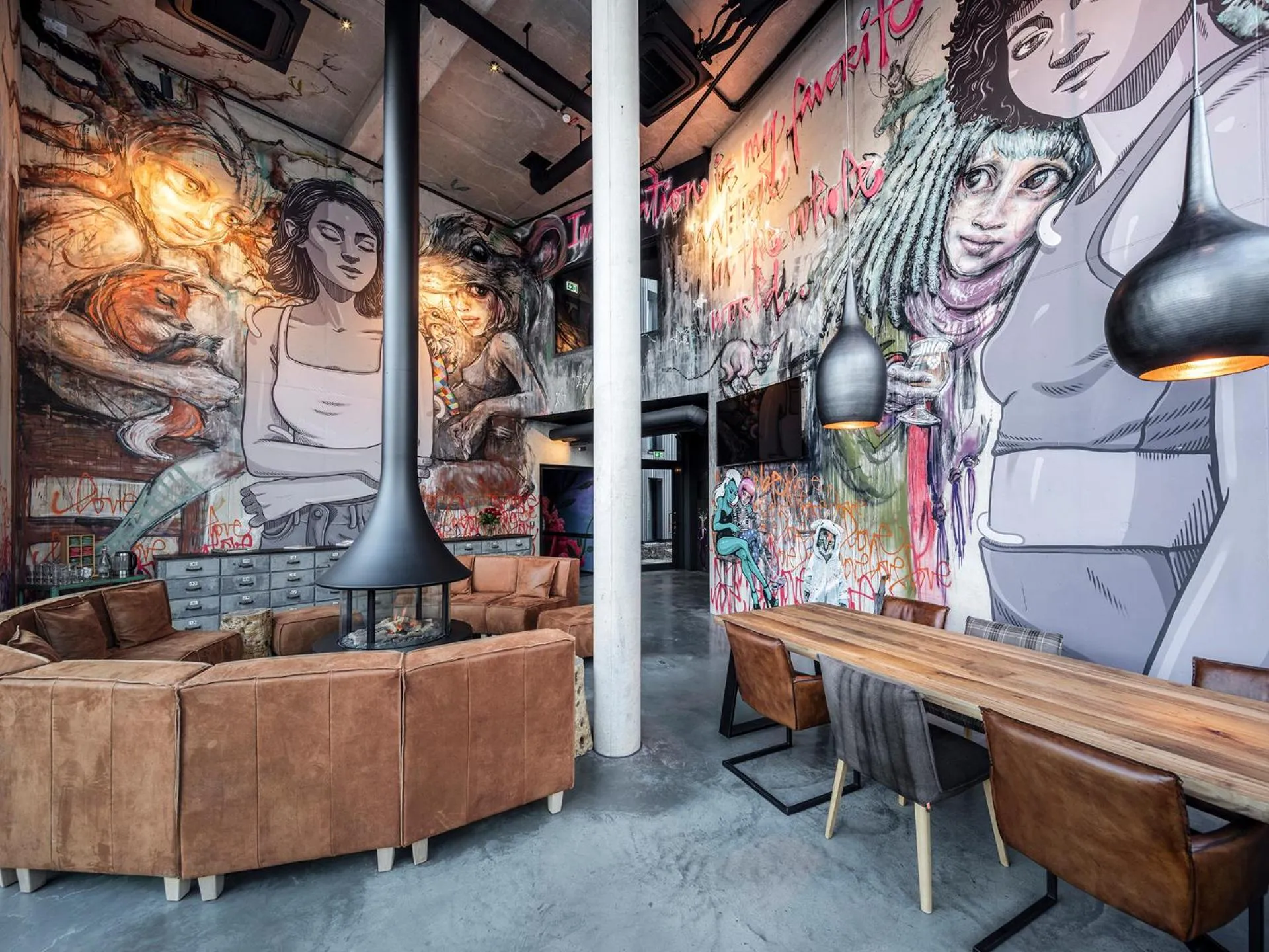 Lobby or reception in Liebesbier Urban Art & Smart Hotel