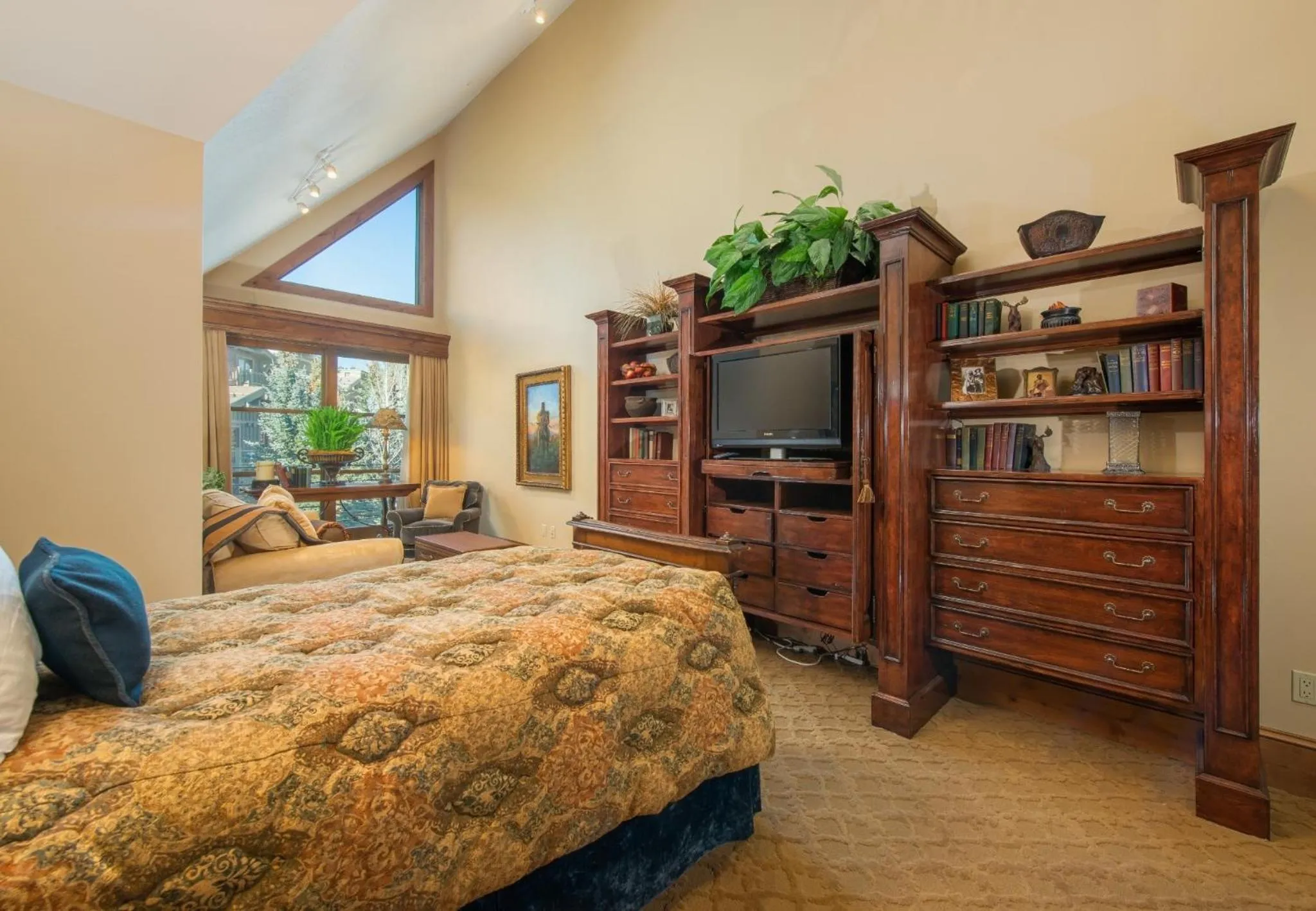 Bedroom, Bed in Snake River Lodge